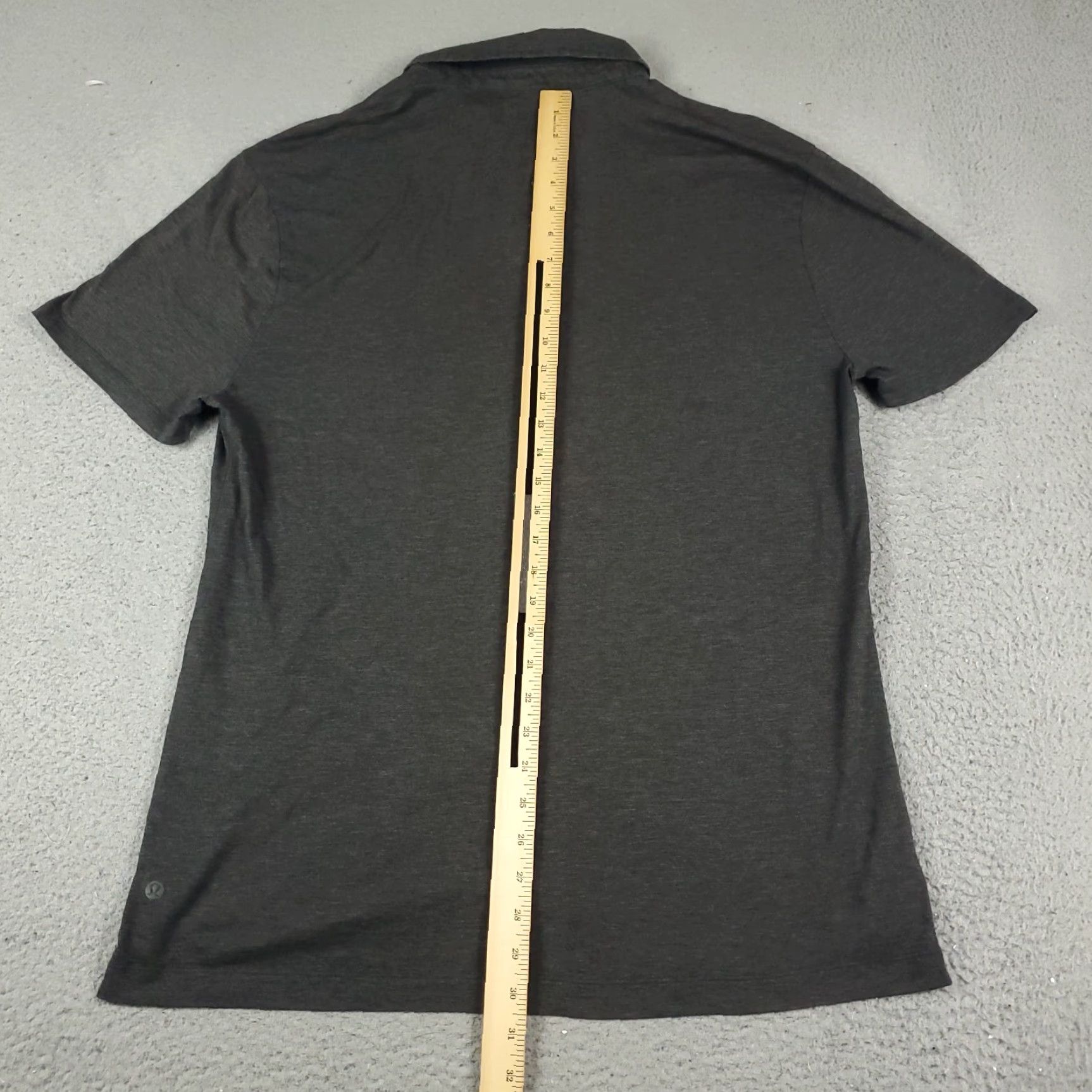 Lululemon Lululemon Polo Shirt Mens Large Gray Tech Casual Short Sleeve Adult Polo Shirt Casual Mens Gray L Size US L / EU 52-54 / 3 - 4 Thumbnail
