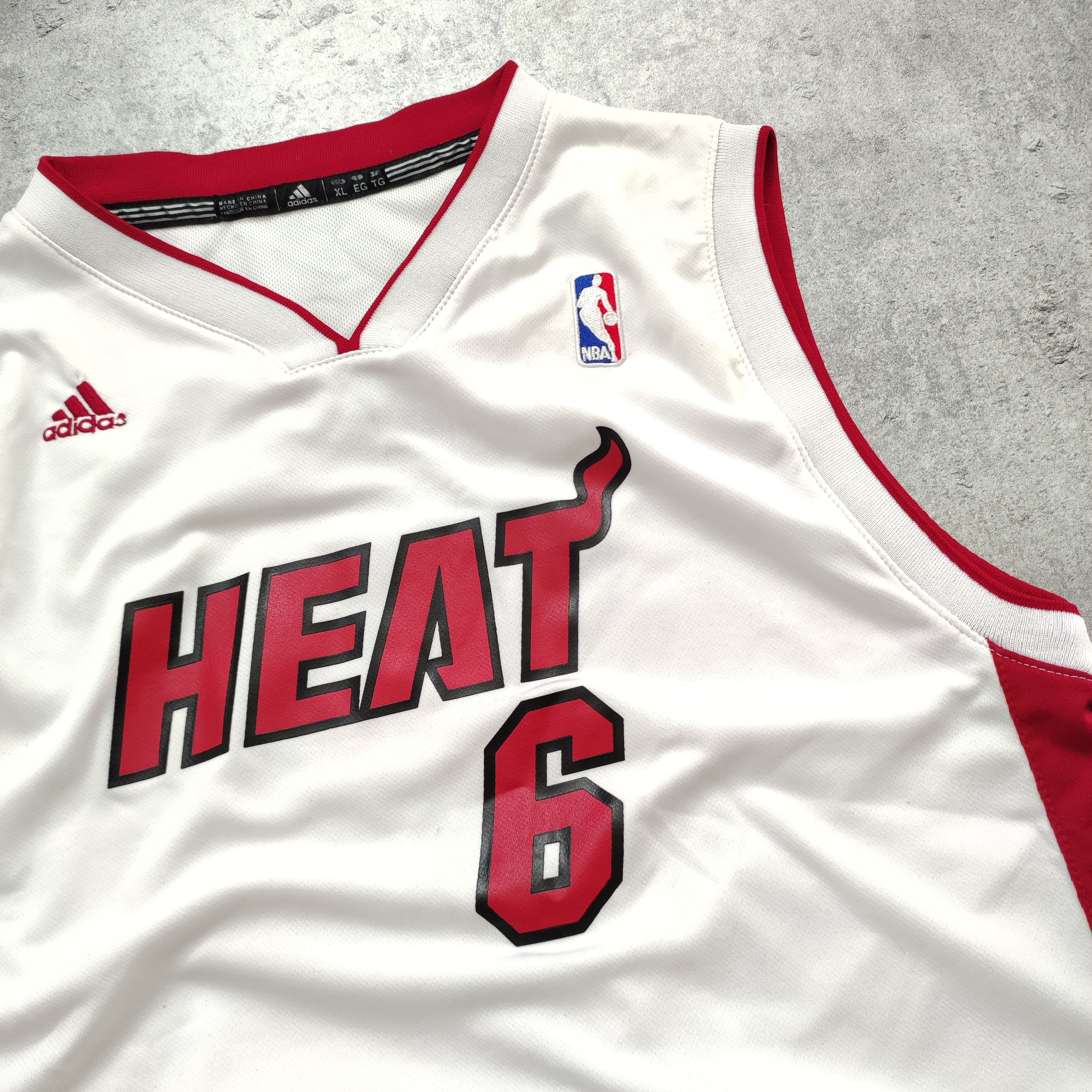 Adidas × NBA RARE NBA Miami Heat x Adidas #6 James Basketball Jersey Size US XL / EU 56 / 4 - 4 Thumbnail