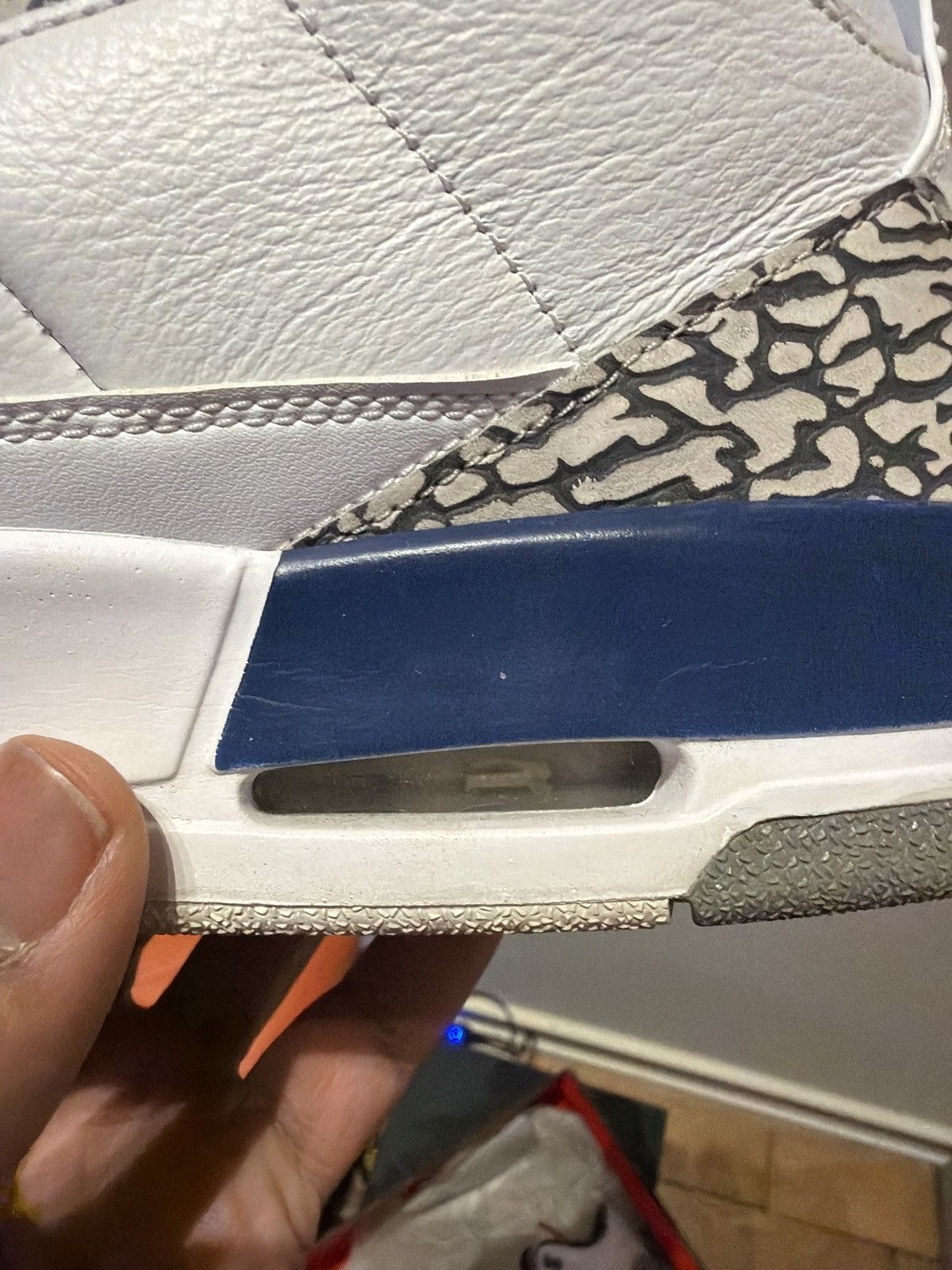 Jordan Brand Air Jordan 3 True Blue 2016 10.5 VNDS Size US 10.5 / EU 43-44 - 10 Thumbnail