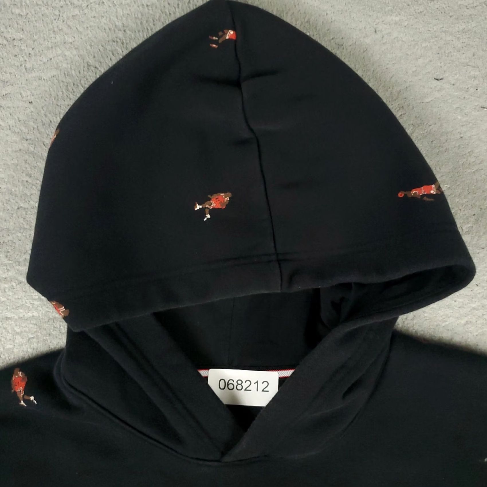 Jordan Brand Jordan Hoodie Mens Large Black Over Print Pullover Sweatshirt Sweatshirt Pullover Hoodie Jacket Nike Jordan Logo All Seasons Hooded Pockets Mens Size US L / EU 52-54 / 3 - 2 Thumbnail