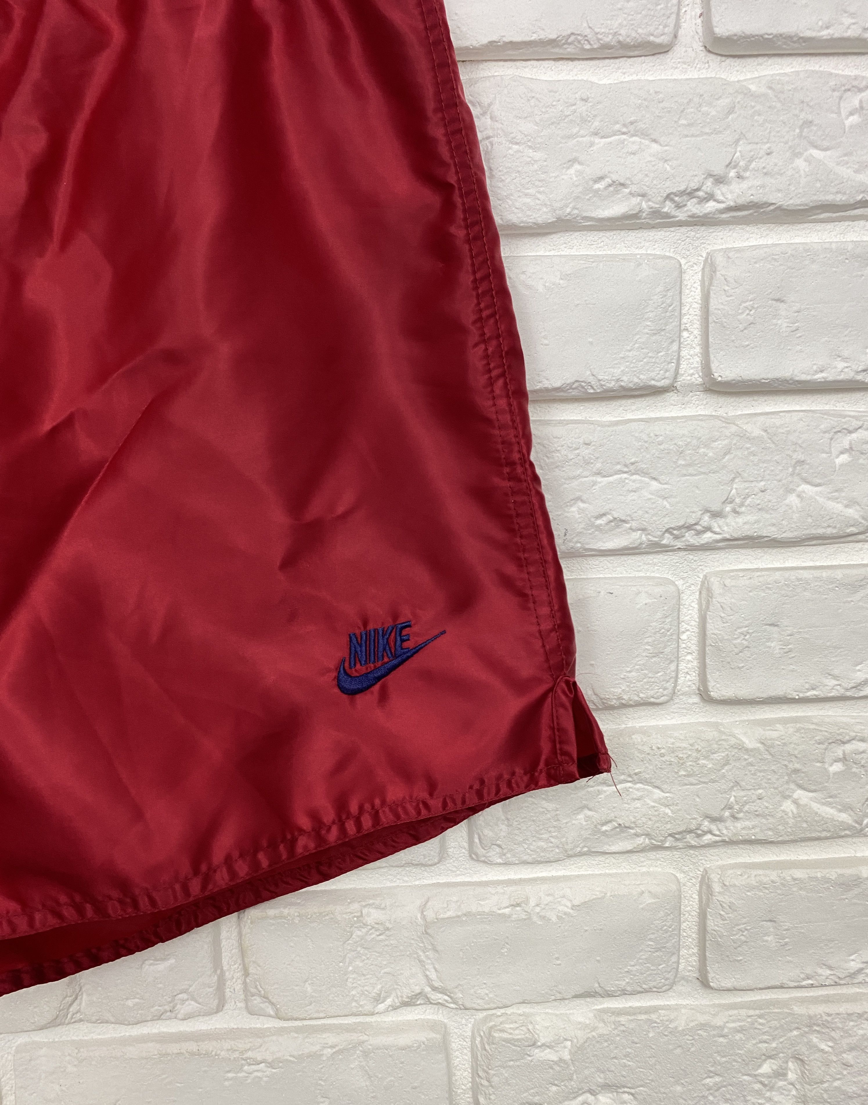 Nike 90s Retro Nike Nylon Shorts Athletic Running Red Logo Size M Size US 34 / EU 50 - 3 Thumbnail