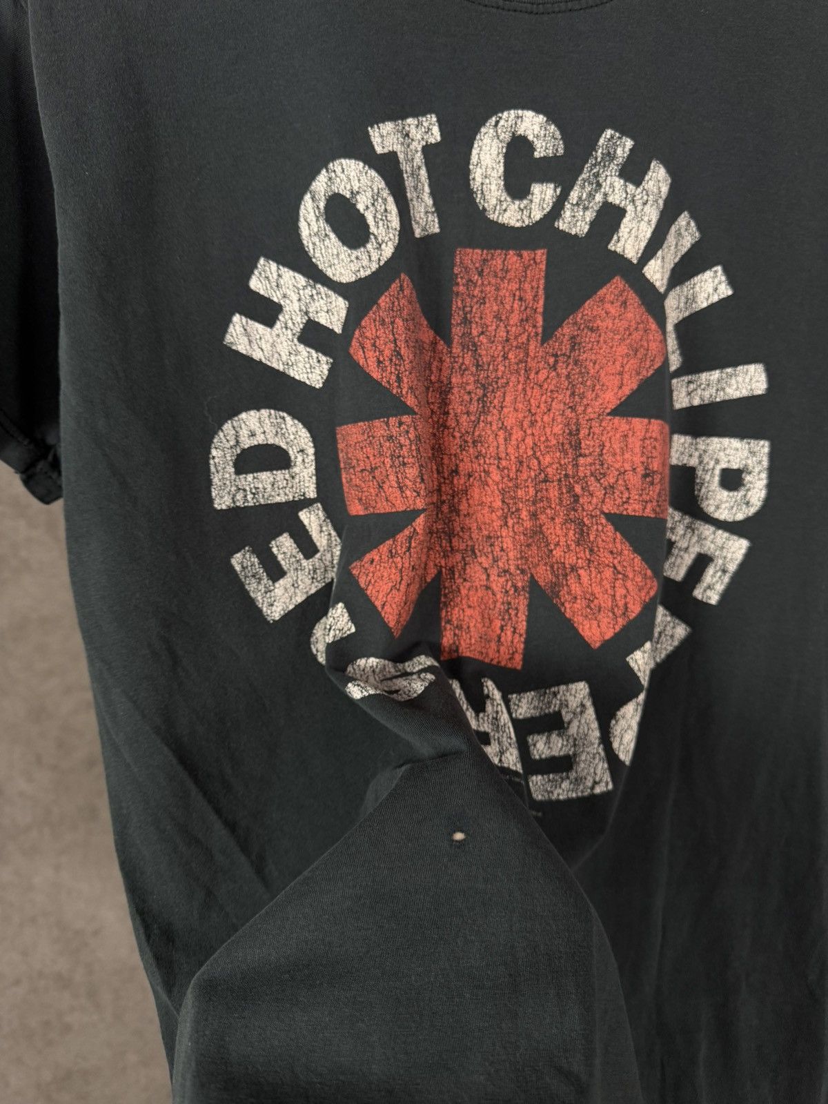Band Tees RHCP Red Hot Chili Peppers rock band tee Size US M / EU 48-50 / 2 - 4 Thumbnail