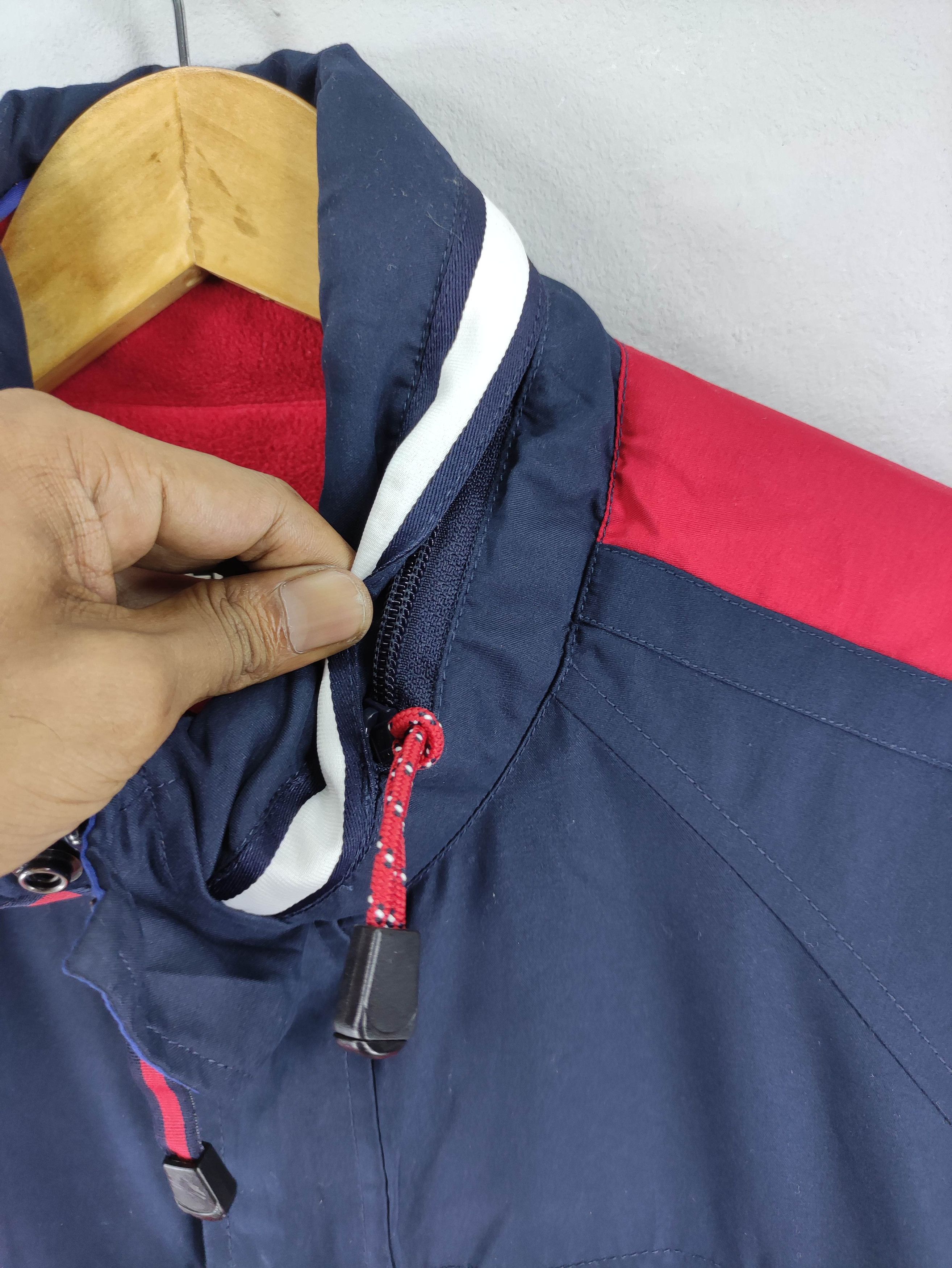Tommy Hilfiger Vintage Tommy Hilfiger Reversible Jacket Zipper Size US L / EU 52-54 / 3 - 3 Thumbnail