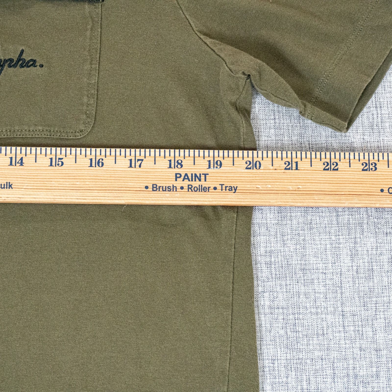 Rapha Rapha Cycling Logo Pocket T-Shirt in Olive Green Size Medium Size US M / EU 48-50 / 2 - 6 Thumbnail