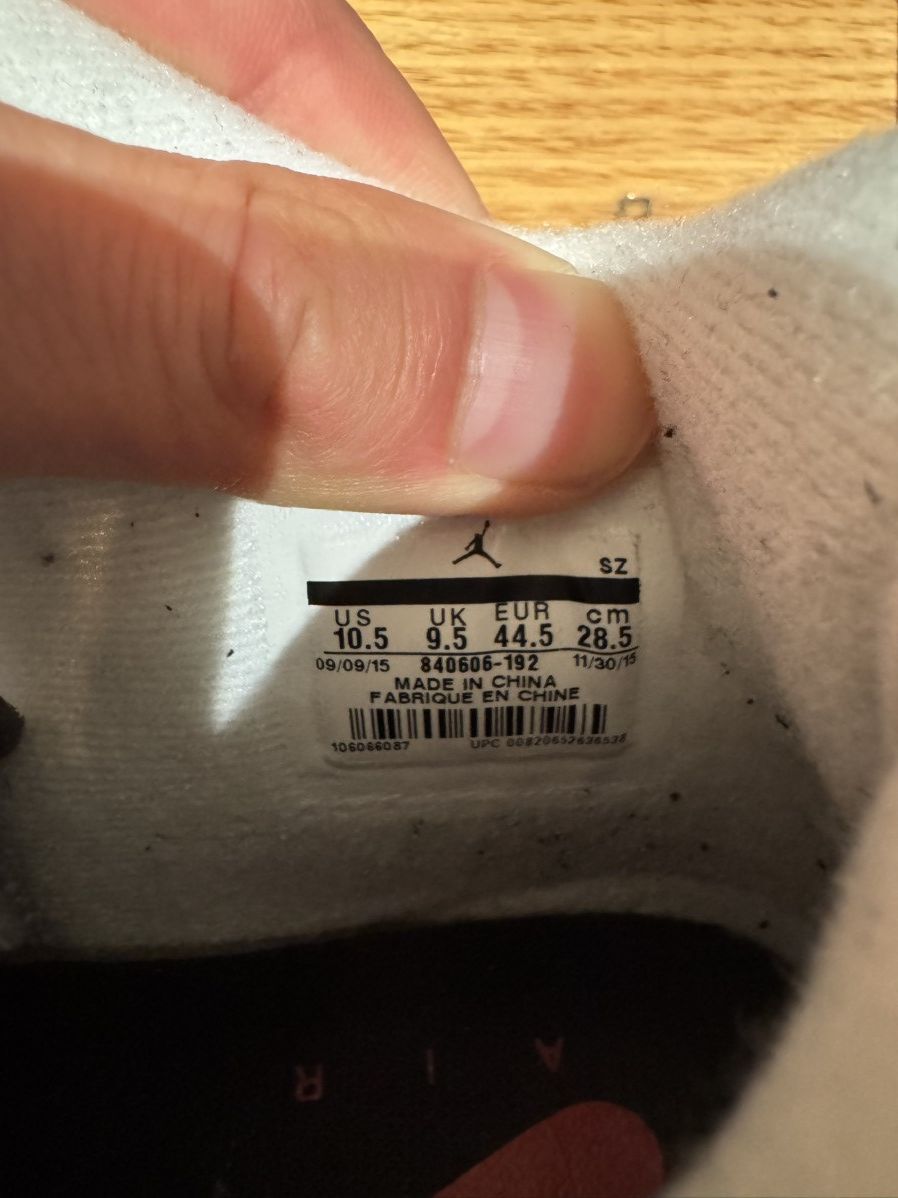 Jordan Brand Air Jordan 4 Retro - White Cement (2016) Size US 10.5 / EU 43-44 - 12 Thumbnail