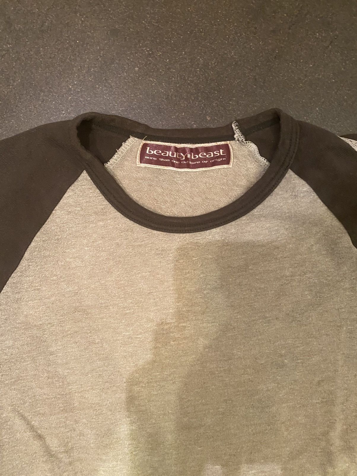 Beauty Beast Beauty beast raglan shirt Size US S / EU 44-46 / 1 - 2 Thumbnail