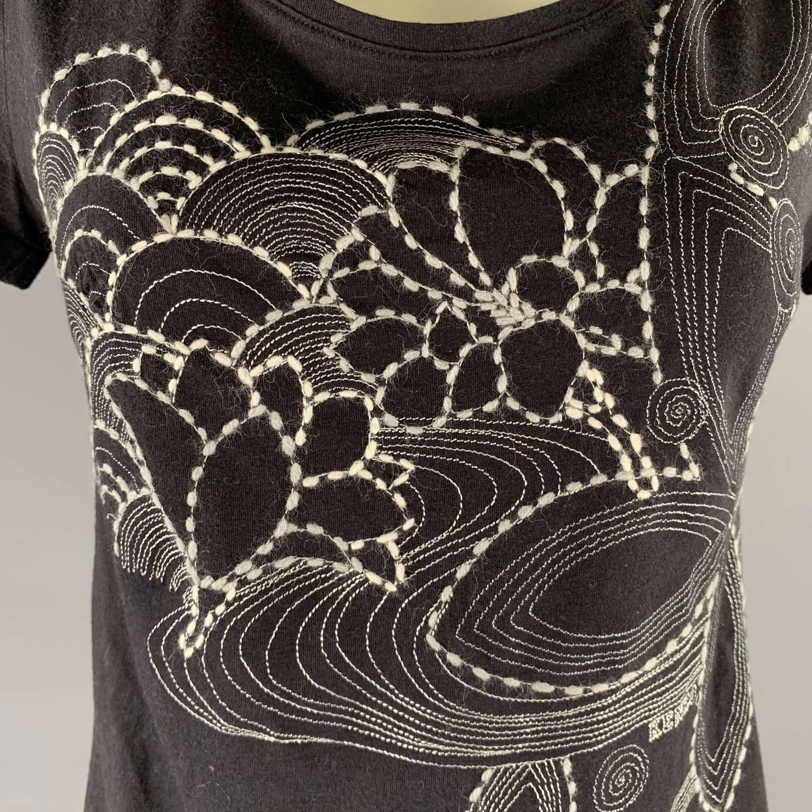 Kenzo KENZO Size M Black White Cotton Embroidered T Shirt Size M / US 6-8 / IT 42-44 - 2 Thumbnail