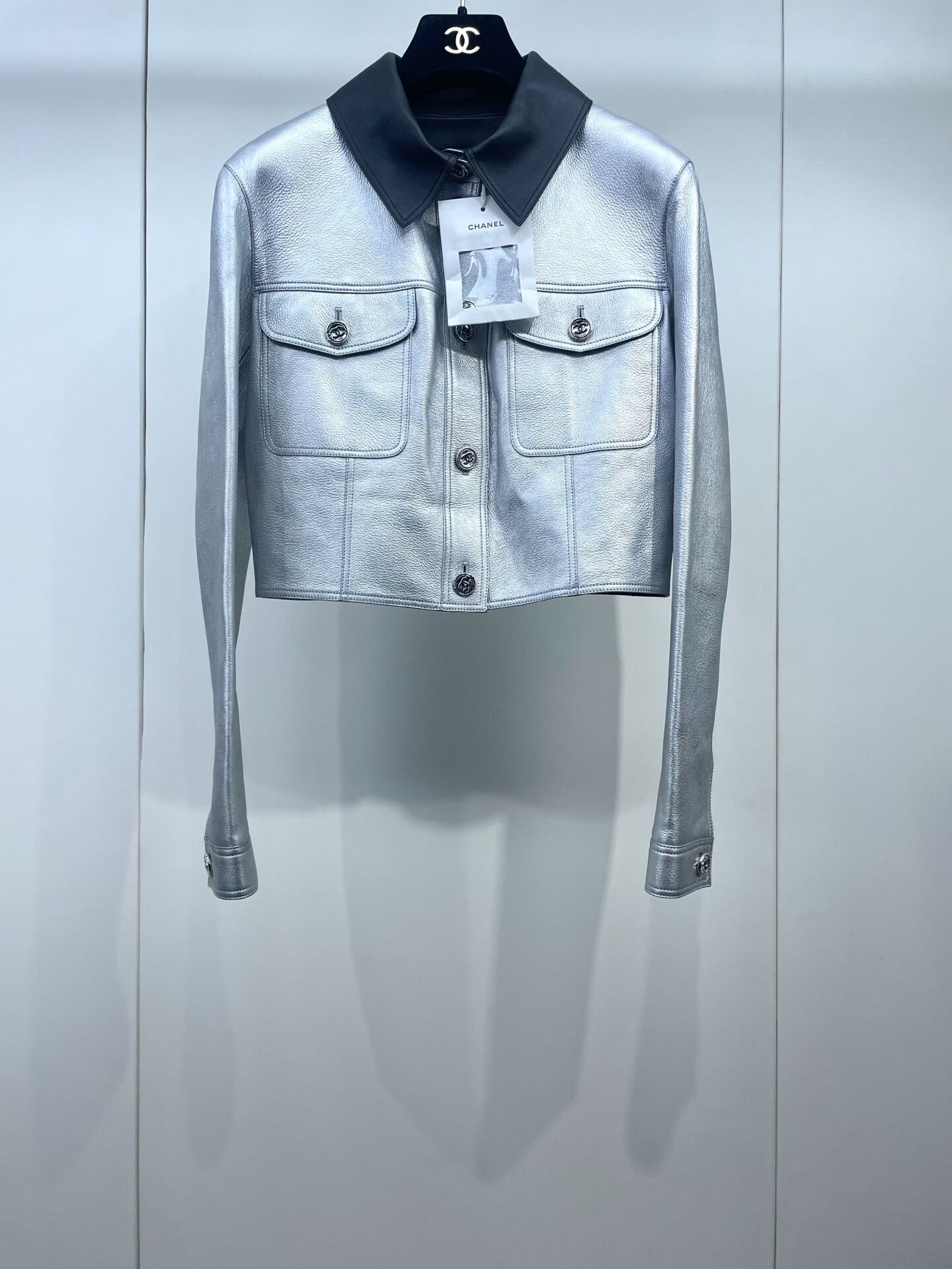 Chanel Chanel 24B Silver Gray Leather Jacket Size S / US 4 / IT 40 - 1 Thumbnail