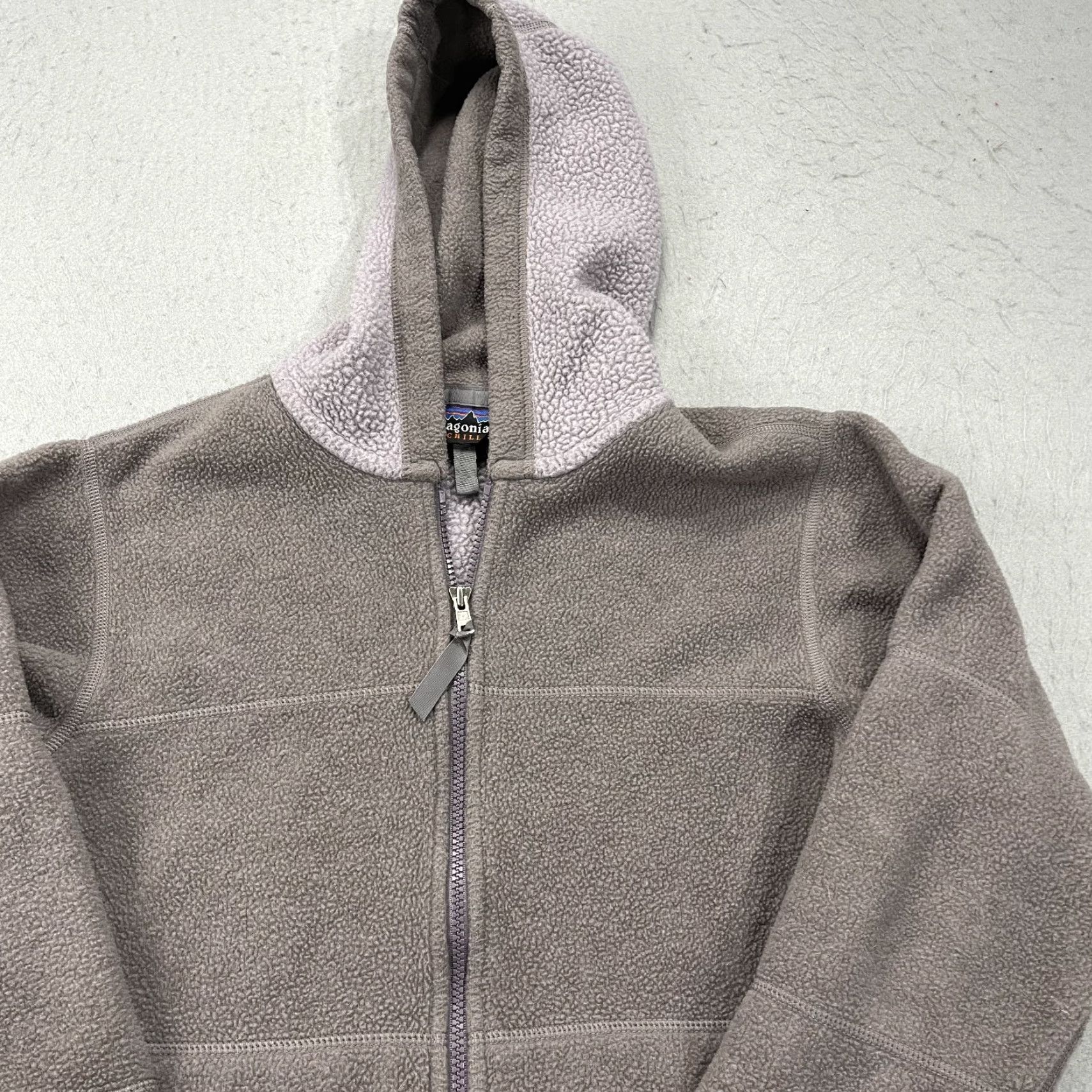 Patagonia VINTAGE Patagonia Jacket Womens Medium Purple Synchilla Arctic Hooded Zip USA Size M / US 6-8 / IT 42-44 - 3 Thumbnail