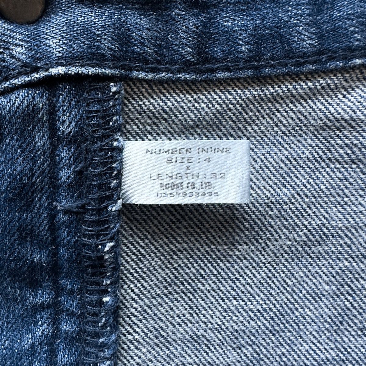 Number (N)ine AW01 “Standards” Grunge Denim Size US 34 / EU 50 - 9 Thumbnail