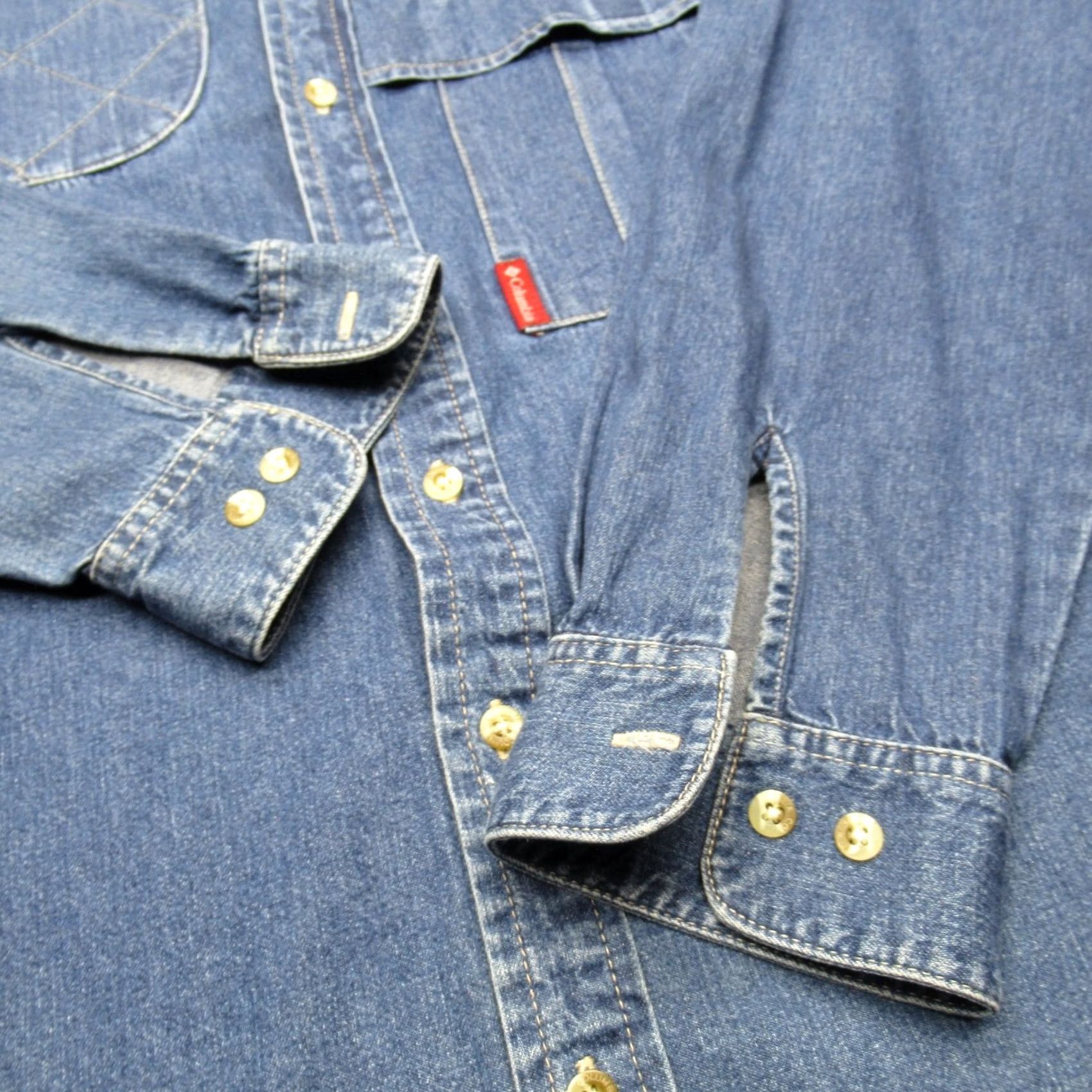 Vintage Columbia Shirt Mens Large Blue Cotton Denim Long Sleeve Button Up Pocket Size US L / EU 52-54 / 3 - 6 Thumbnail