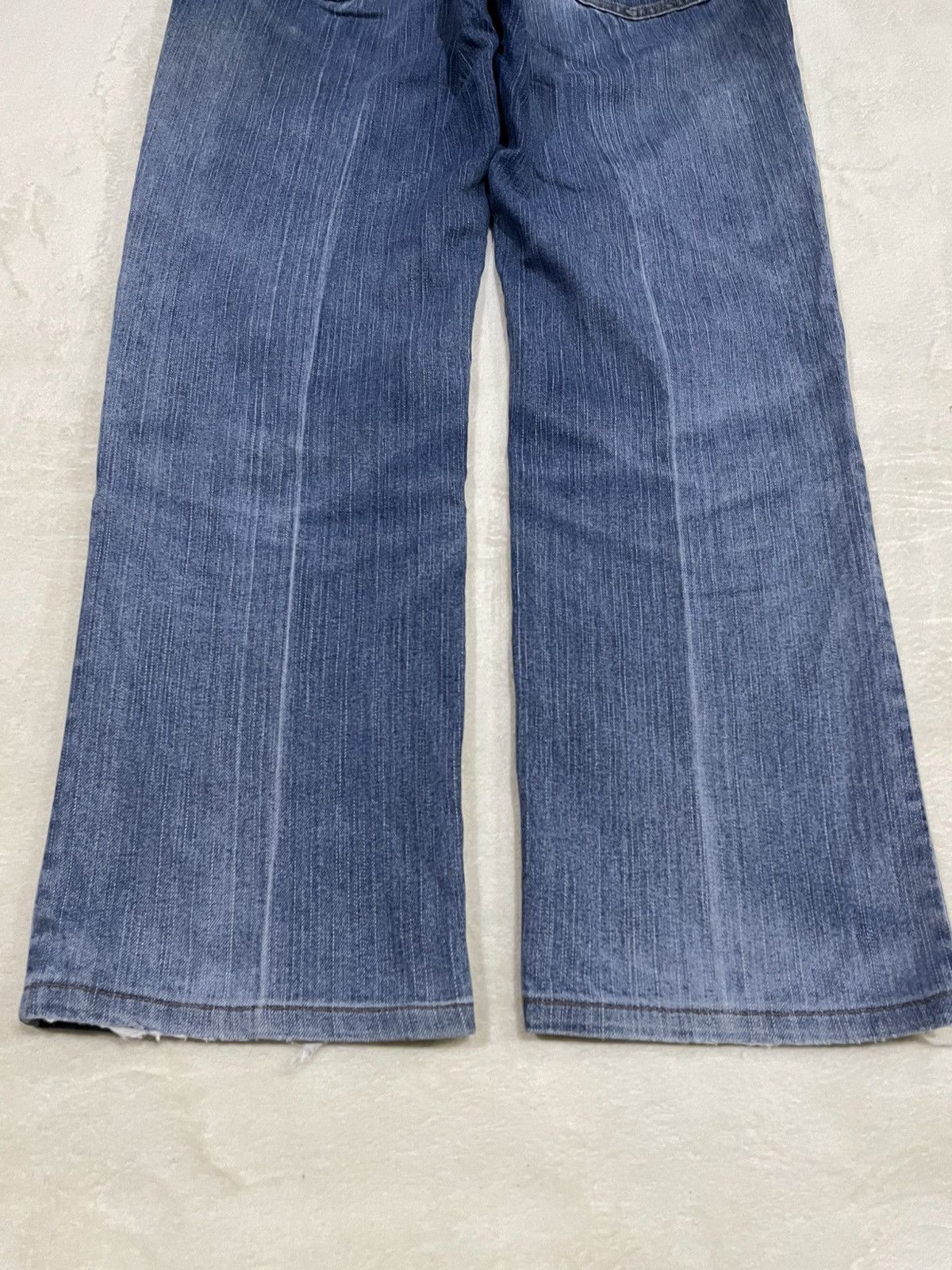 Japanese Brand Vintage Boot Cut Distress Ripped Faded Denim Jeans Size US 31 - 13 Thumbnail