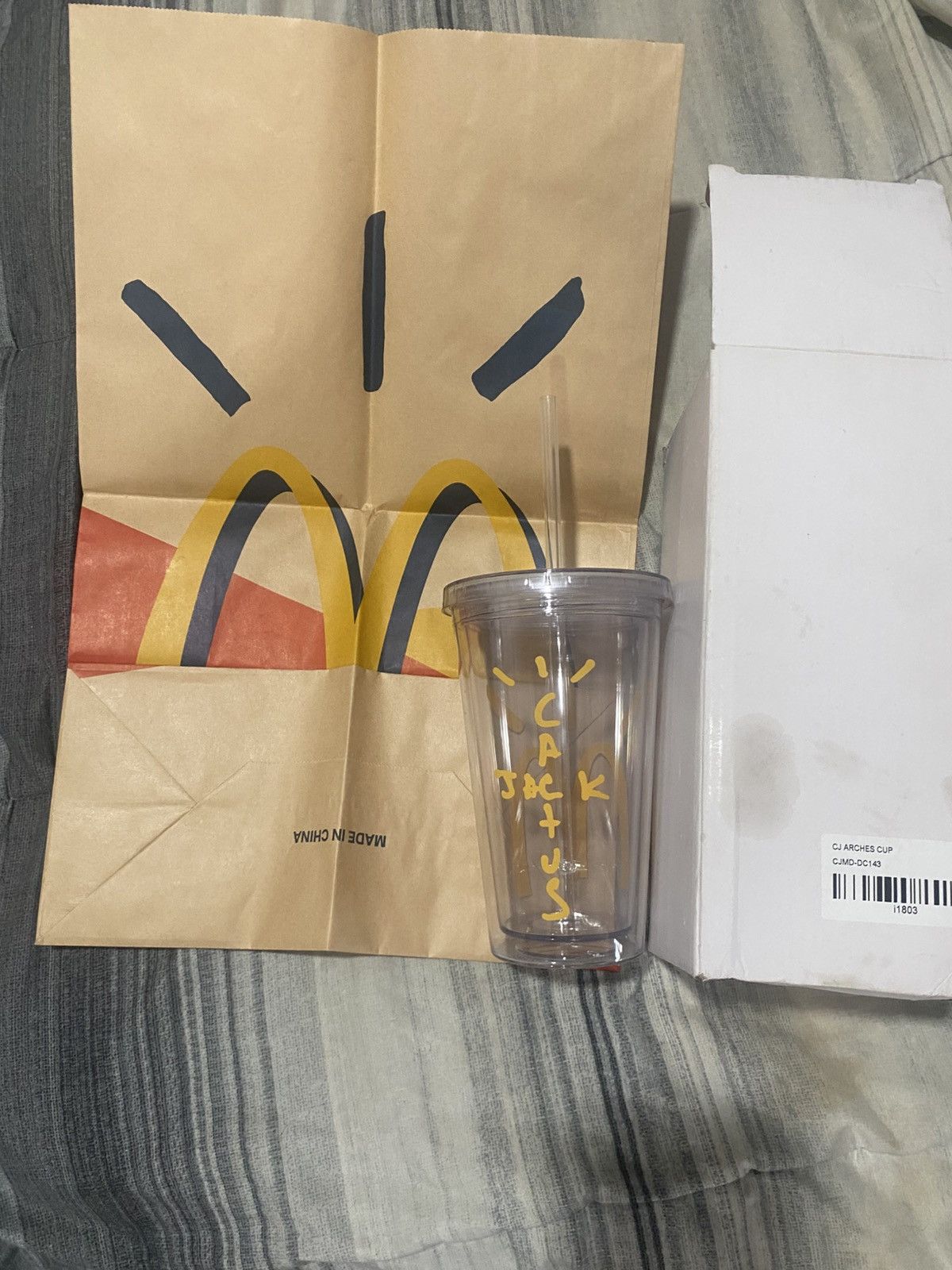 Travis Scott Cactus Jack x McDonald’s CJ Arches Cup w/ Bag Size ONE SIZE - 1 Thumbnail