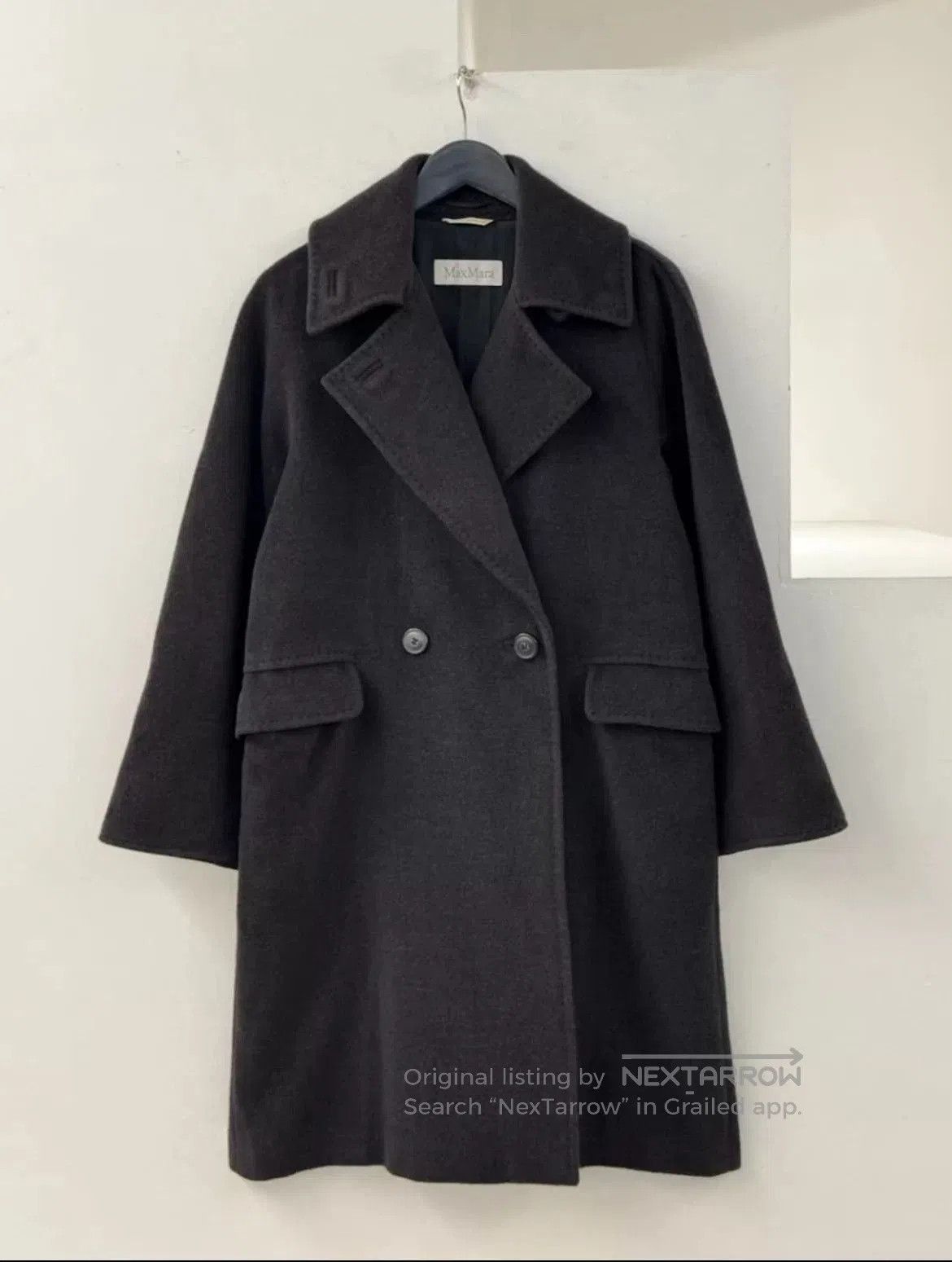 Max Mara Max Mara Wool Blend Coat for Women. Size M / US 6-8 / IT 42-44 - 2 Thumbnail