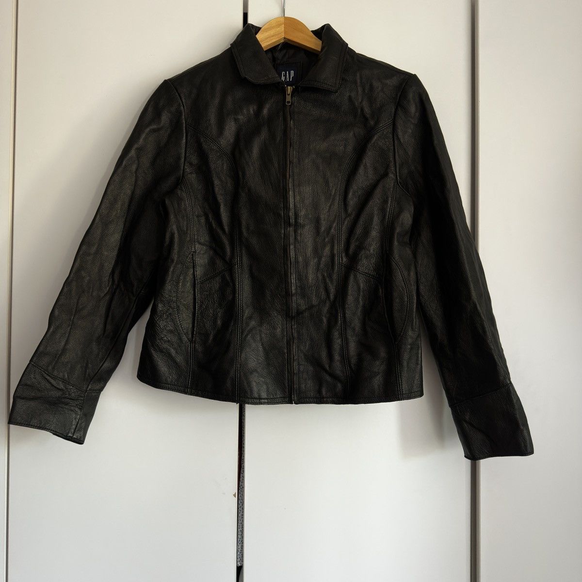 Gap Vintage Fall 2000 GAP Patina Black Leather Trucker Jacket Size L / US 10 / IT 46 - 1 Thumbnail