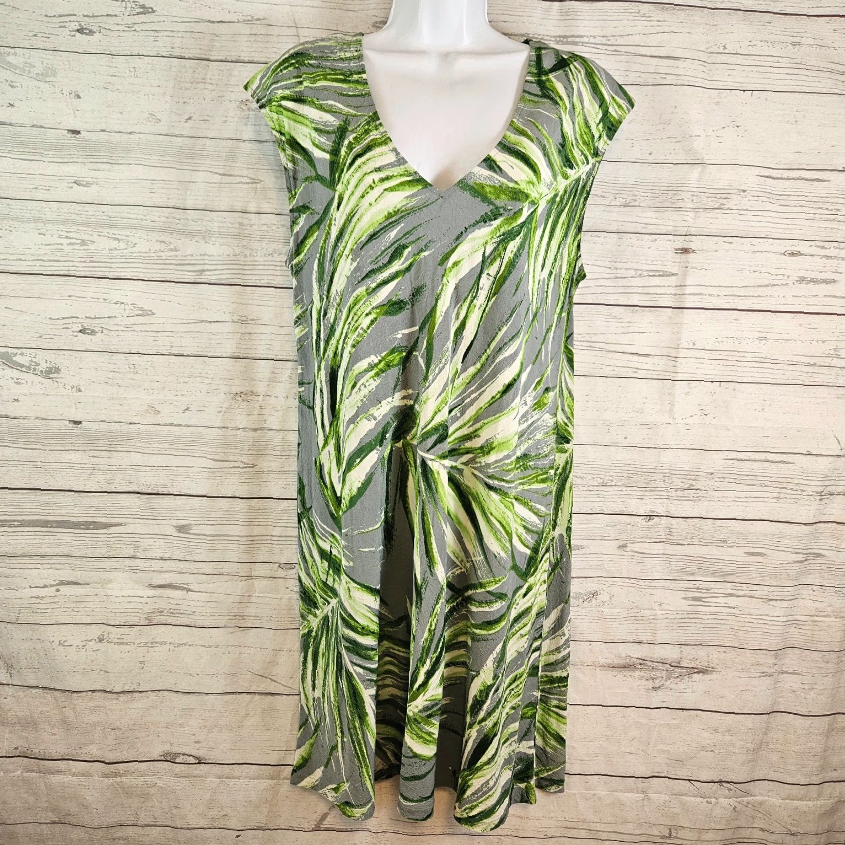 Jams World Jams World Dress Womens XL Green Gray Palm Print Rayon Scoop Neck Dress Shirt? Size XL / US 12-14 / IT 48-50 - 2 Thumbnail