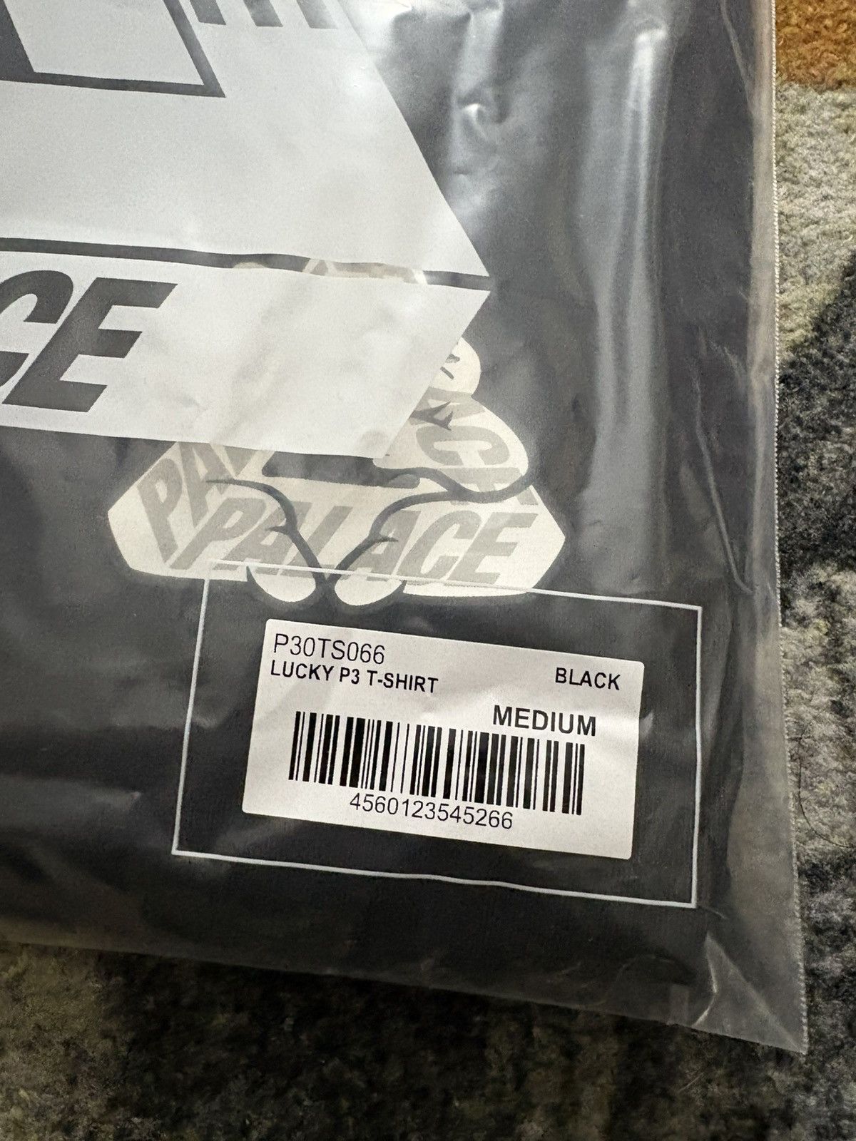 Palace Palace Lucky P3 T-Shirt Black Size US M / EU 48-50 / 2 - 4 Thumbnail