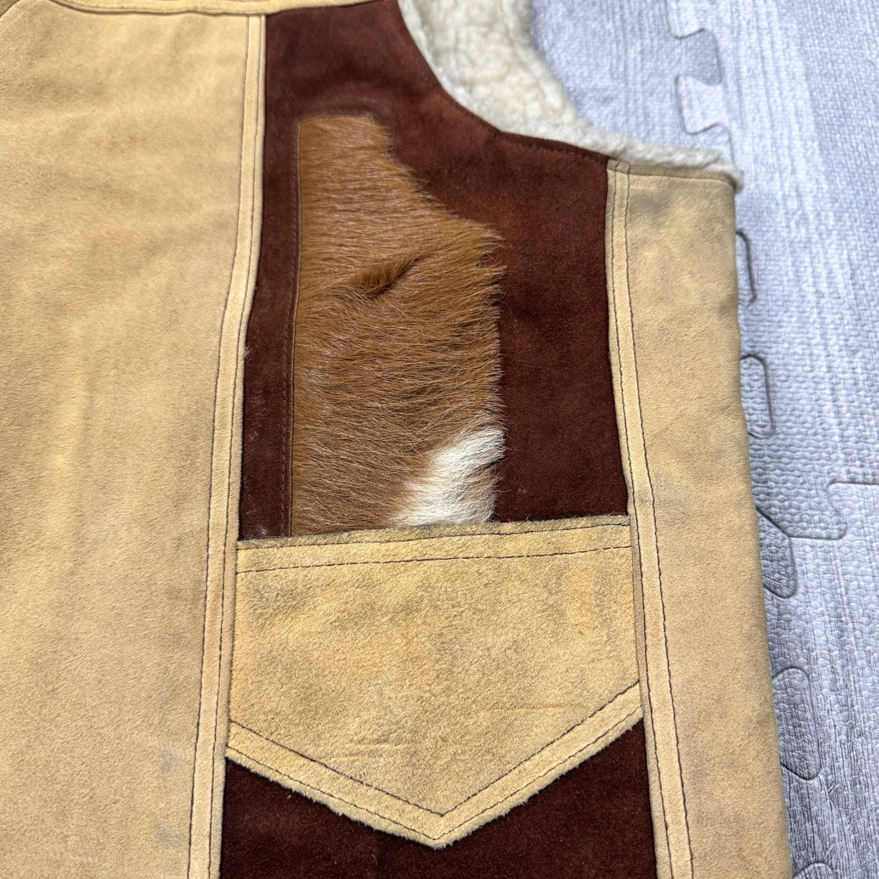 Vintage Vintage 70s Western Rockabilly Leather Snap Vest Mens Size 46 Brown Patchwork Buckskin Sherpa Lined Cold Weather Size US S / EU 44-46 / 1 - 3 Thumbnail