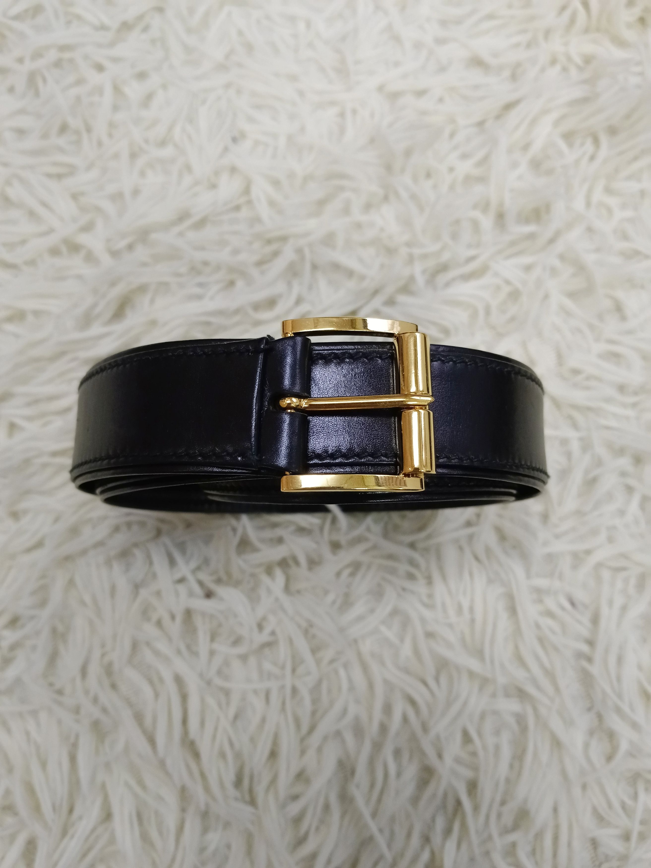 GUCCI LEATHER MADE IN ITALY 70-28