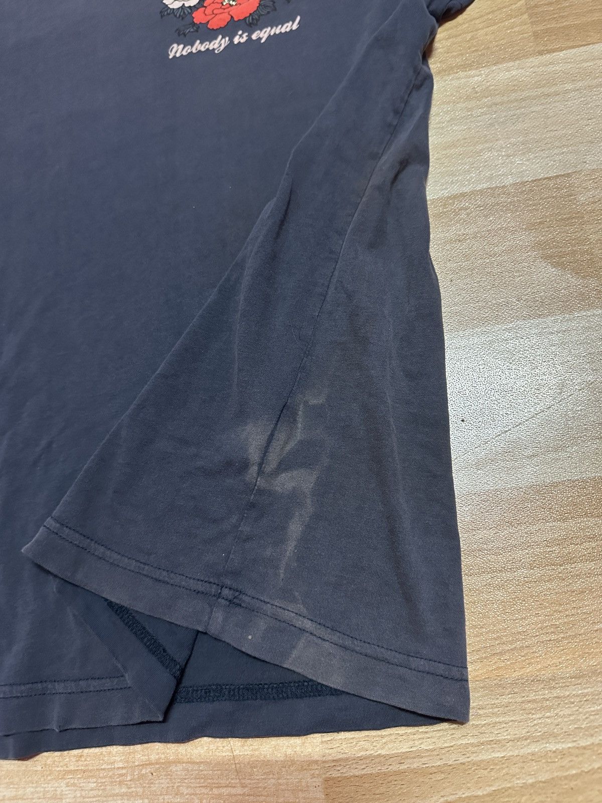 Japanese Brand Kiss Mark Nobody is Equal Tee Size US S / EU 44-46 / 1 - 9 Thumbnail