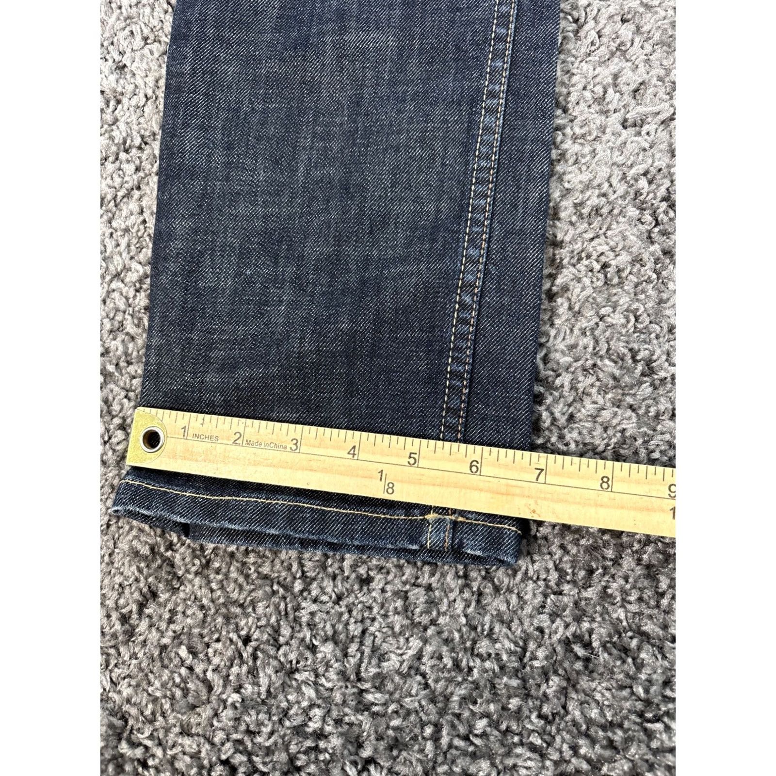 Guess VINTAGE GUESS Jeans Mens 30x32 Denim Button Fly 90s Blue Wash Straight 5-Pocket Mens Size US 30 / EU 46 - 3 Thumbnail