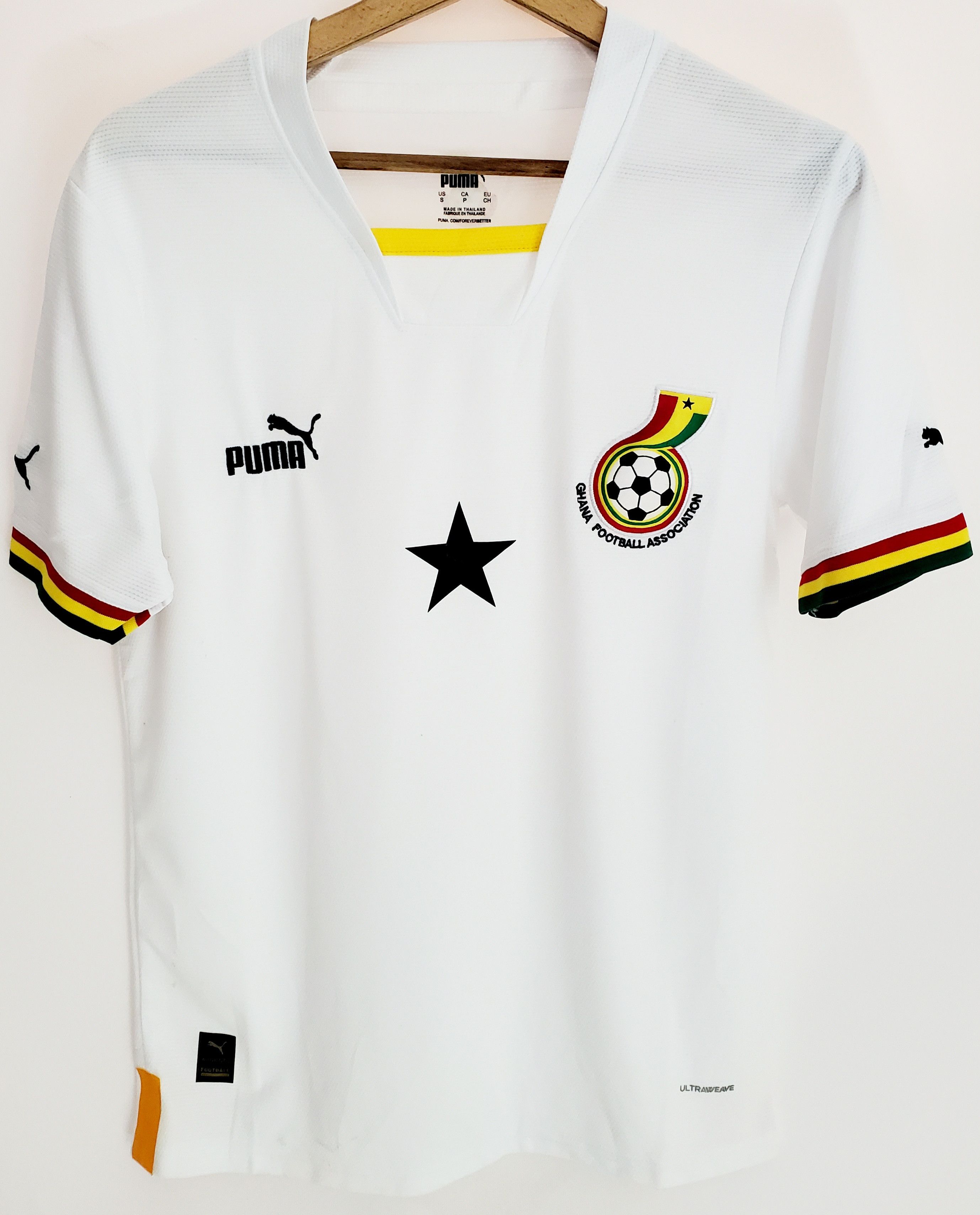 Puma GHANA World Cup 2022 Home soccer Jersey size S Size US S / EU 44-46 / 1 - 1 Thumbnail