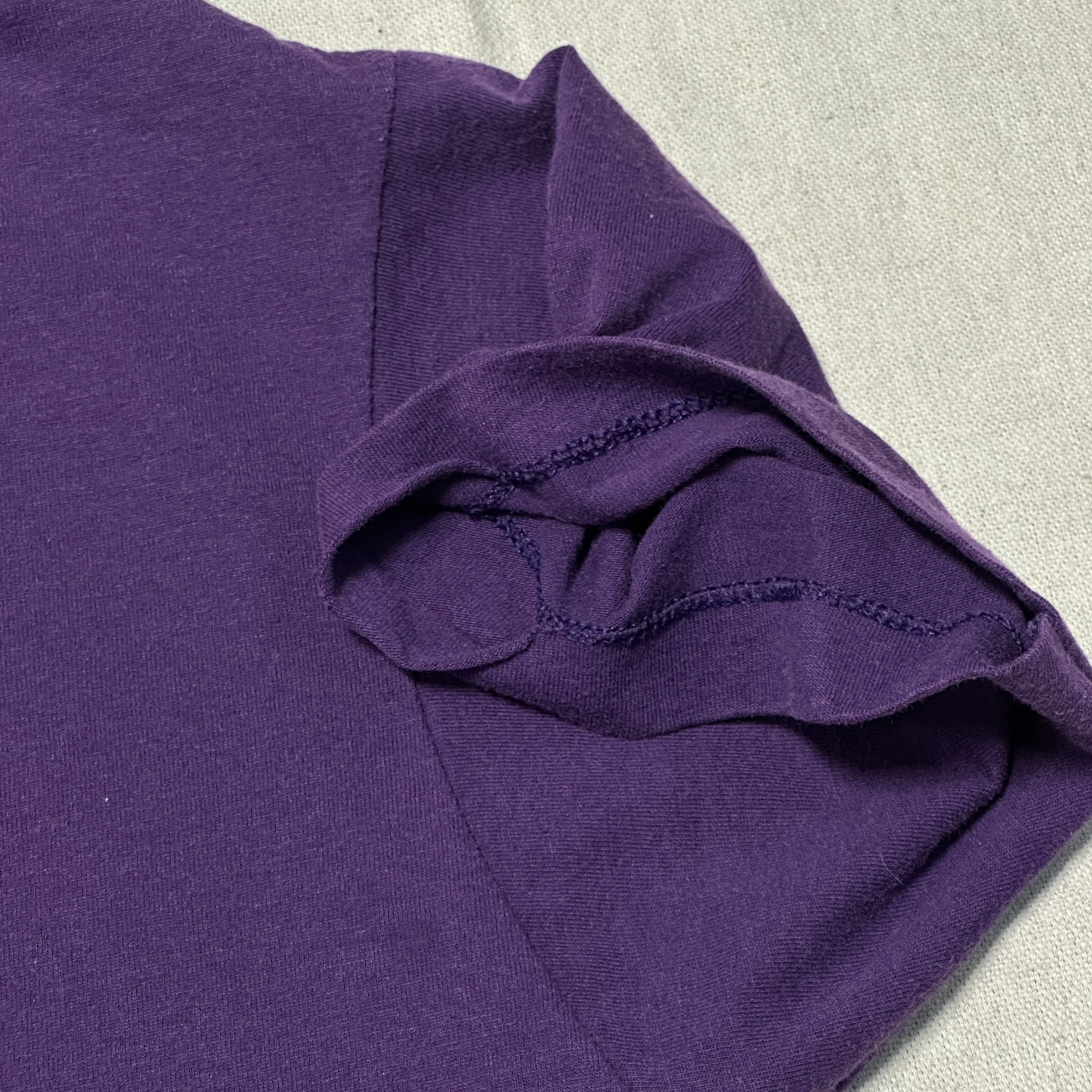eS Vintage Billy Ray Cyrus Graphic Purple T-Shirt Size L Size US L / EU 52-54 / 3 - 4 Thumbnail
