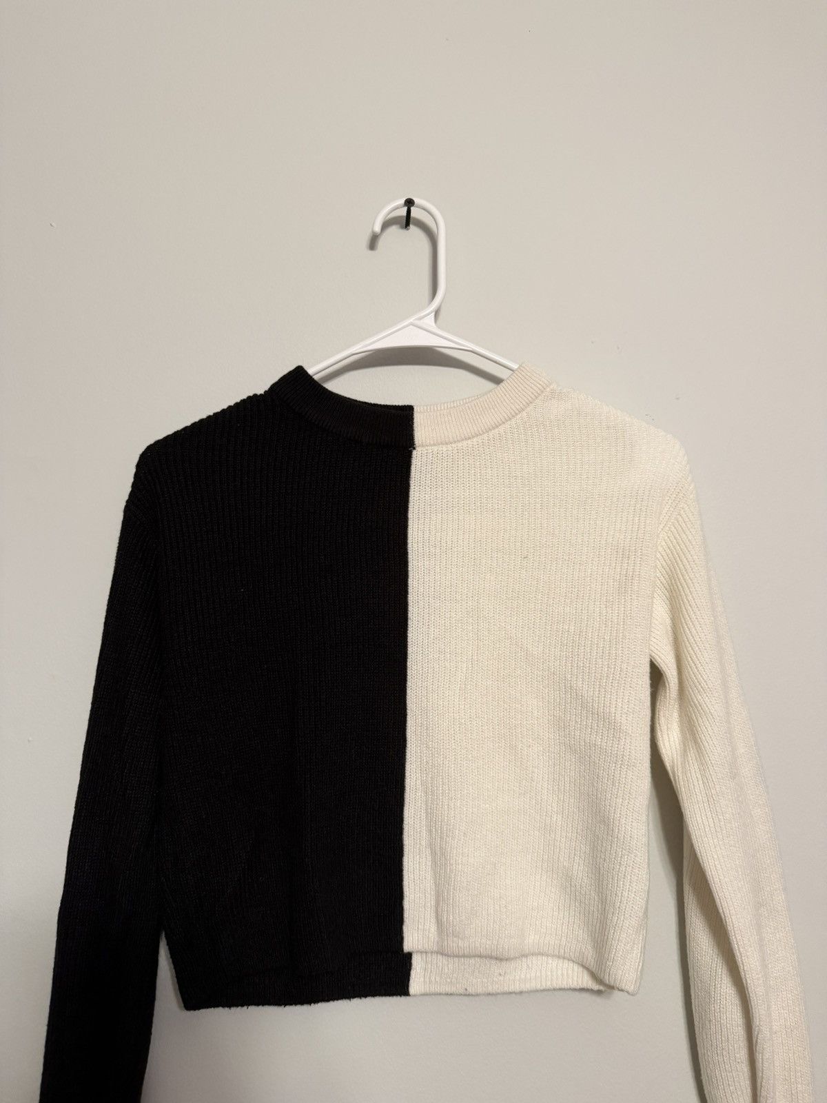 H&M H&M Black & White Sweater Long Sleeve Knit Pullover Size XL / US 12-14 / IT 48-50 - 5 Thumbnail