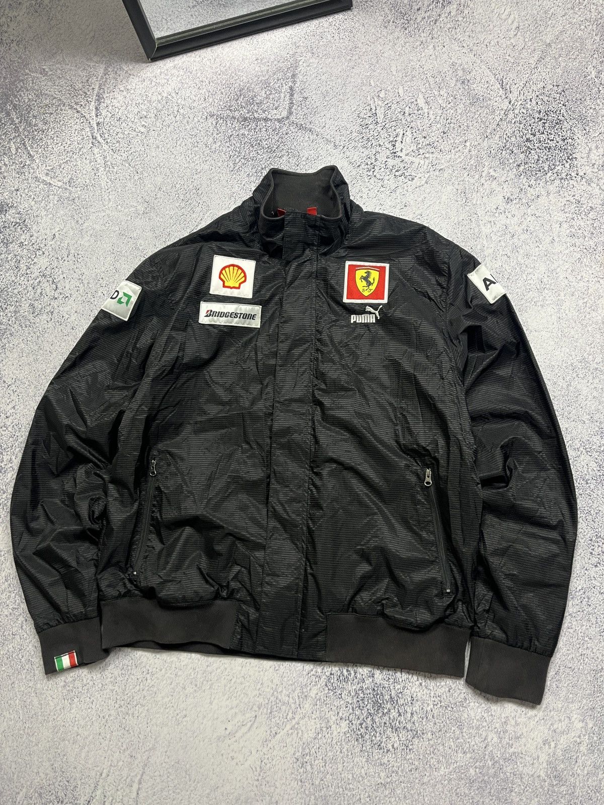 Ferrari × Formula 1 Vintage Ferrari F1 Puma Racing Jacket Hype Rare Marlboro Size US L / EU 52-54 / 3 - 3 Thumbnail