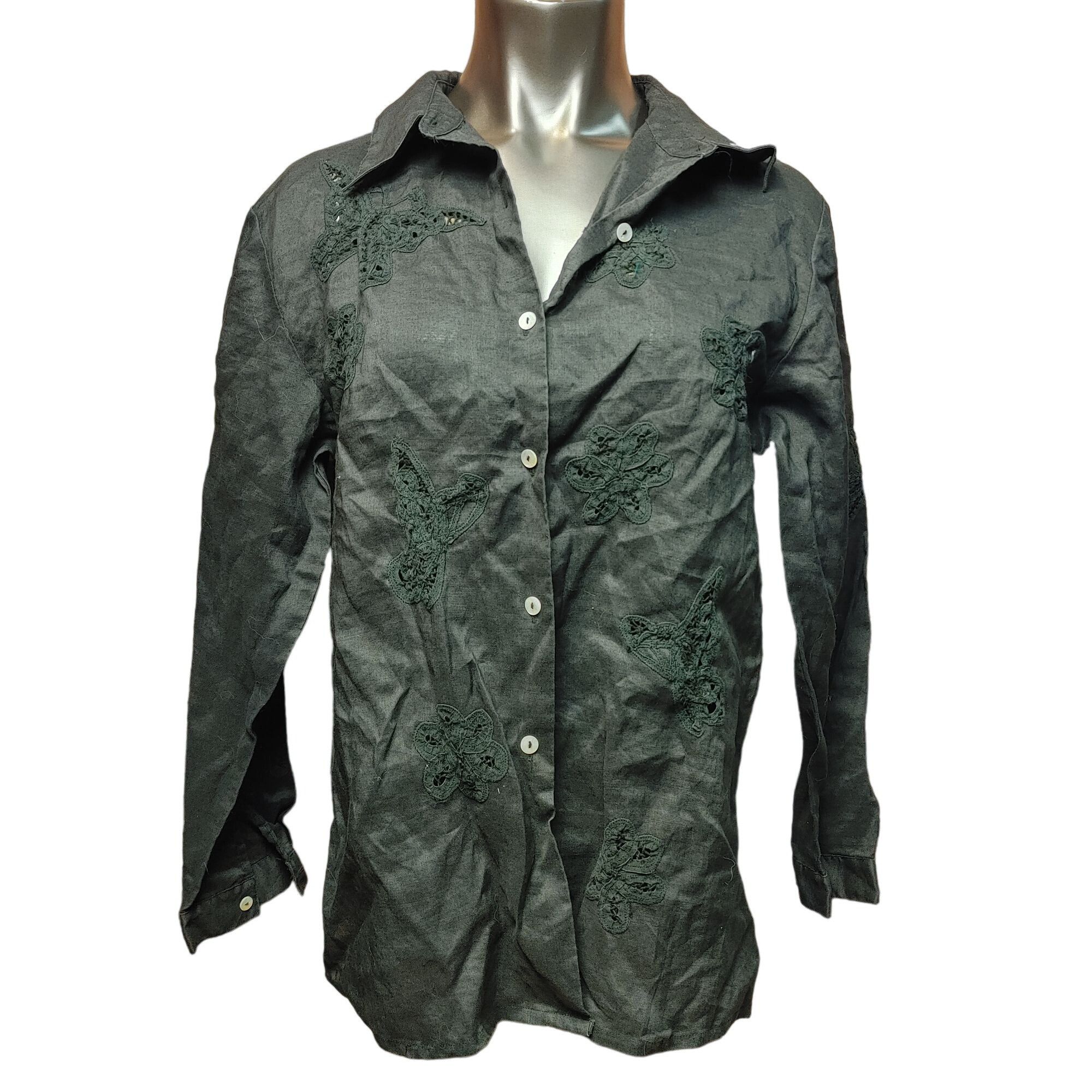 Other Silkland Women's Black Floral Embroidered Button Down Top Me Size M / US 6-8 / IT 42-44 - 1 Thumbnail