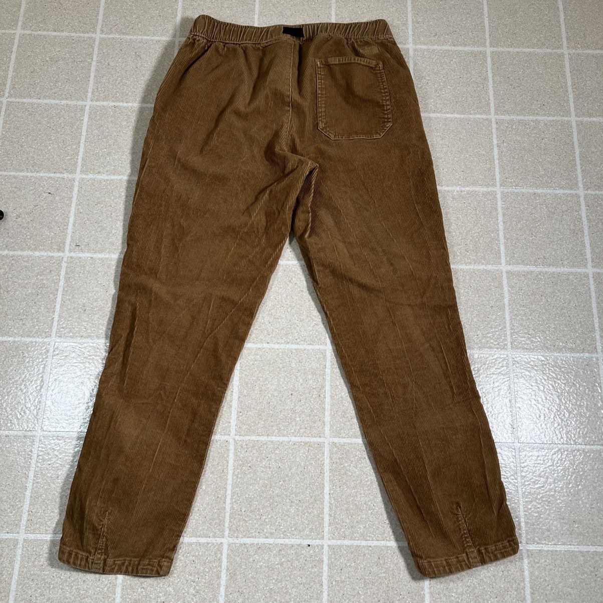 The North Face The North Face Corduroy Stretch Belted Brown Pants sz M Size US 28 / EU 44 - 3 Thumbnail