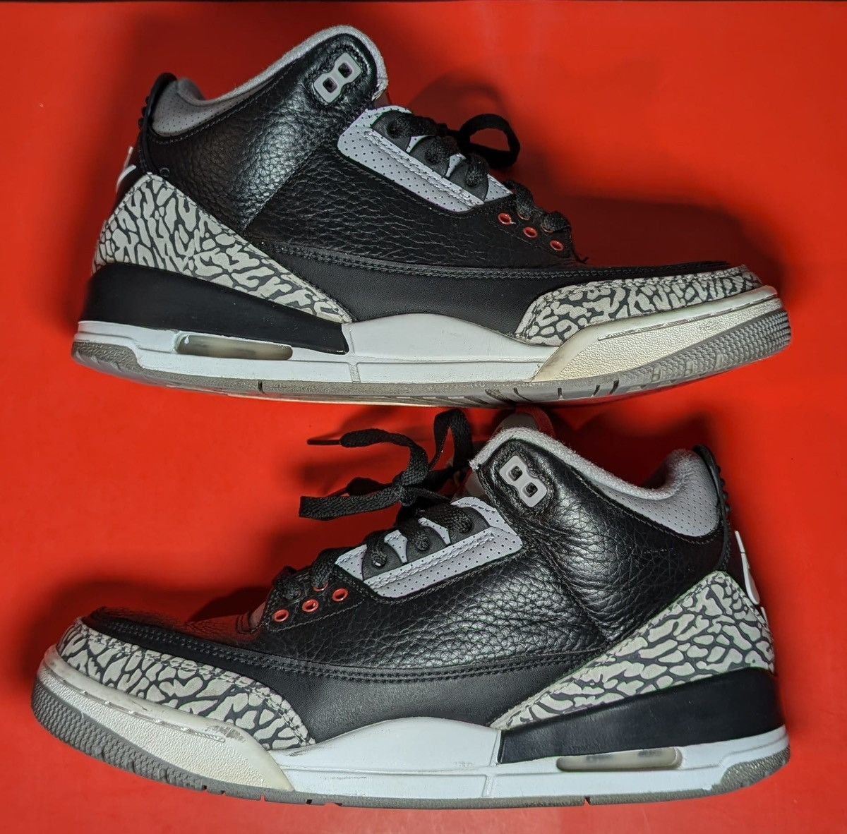 Jordan Brand Size 9 - Jordan 3 Retro OG Black Cement Size US 9 / EU 42 - 3 Thumbnail