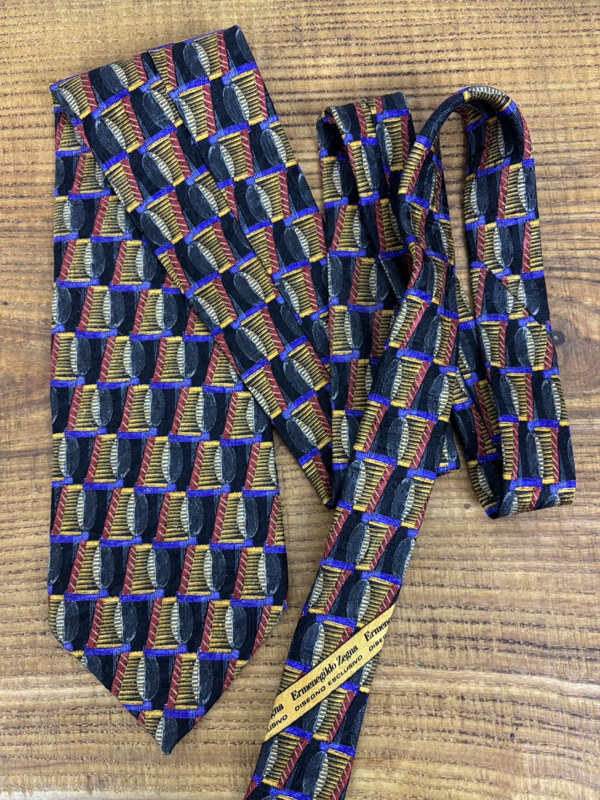 Ermenegildo Zegna Vintage Ermenegildo Zegna Exclusive Design Silk Tie Size ONE SIZE - 1 Thumbnail