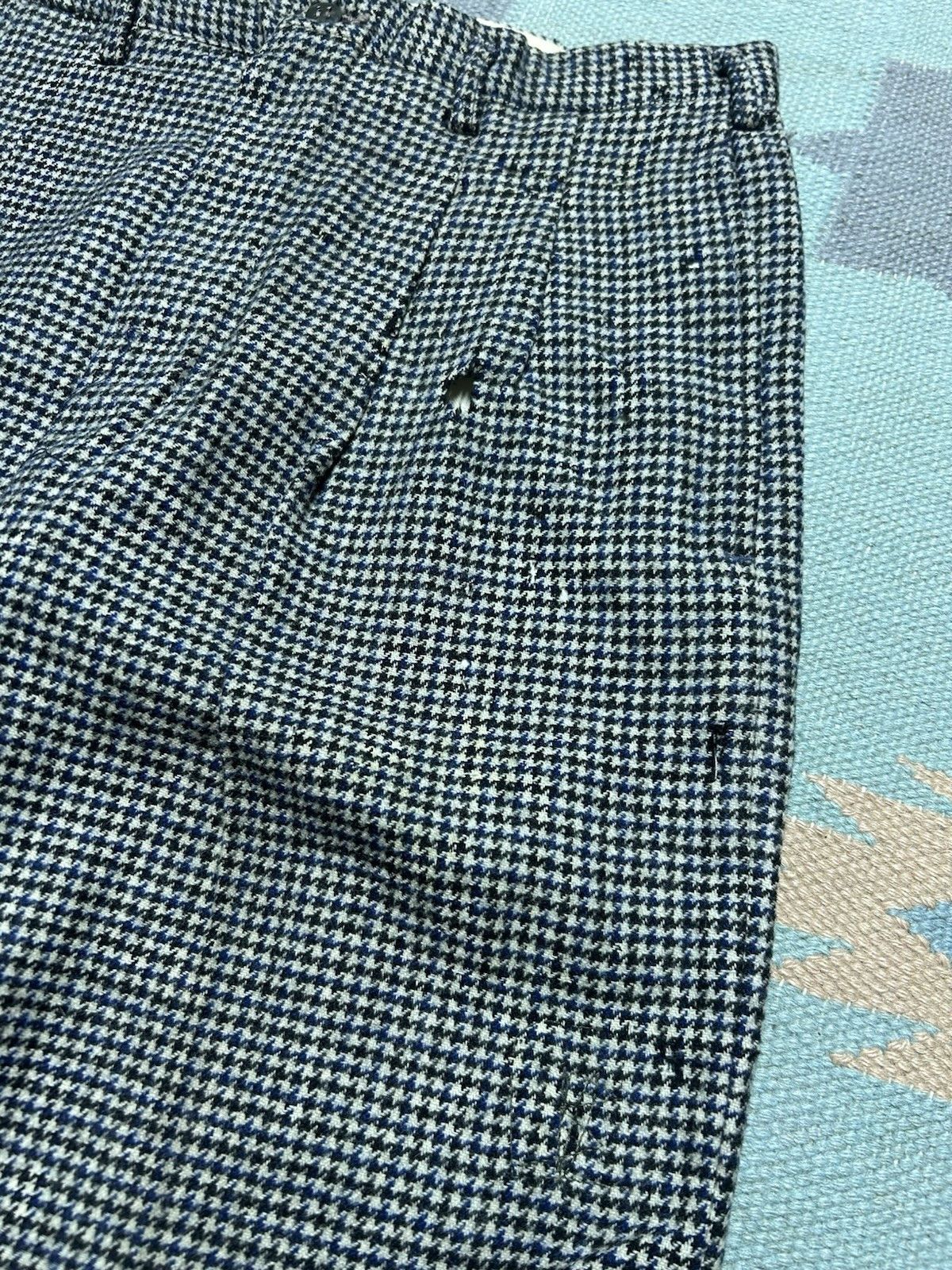 Vintage 1940s drop loop slacks wool pants Campus houndstooth FLAW 29 Size US 29 - 9 Thumbnail