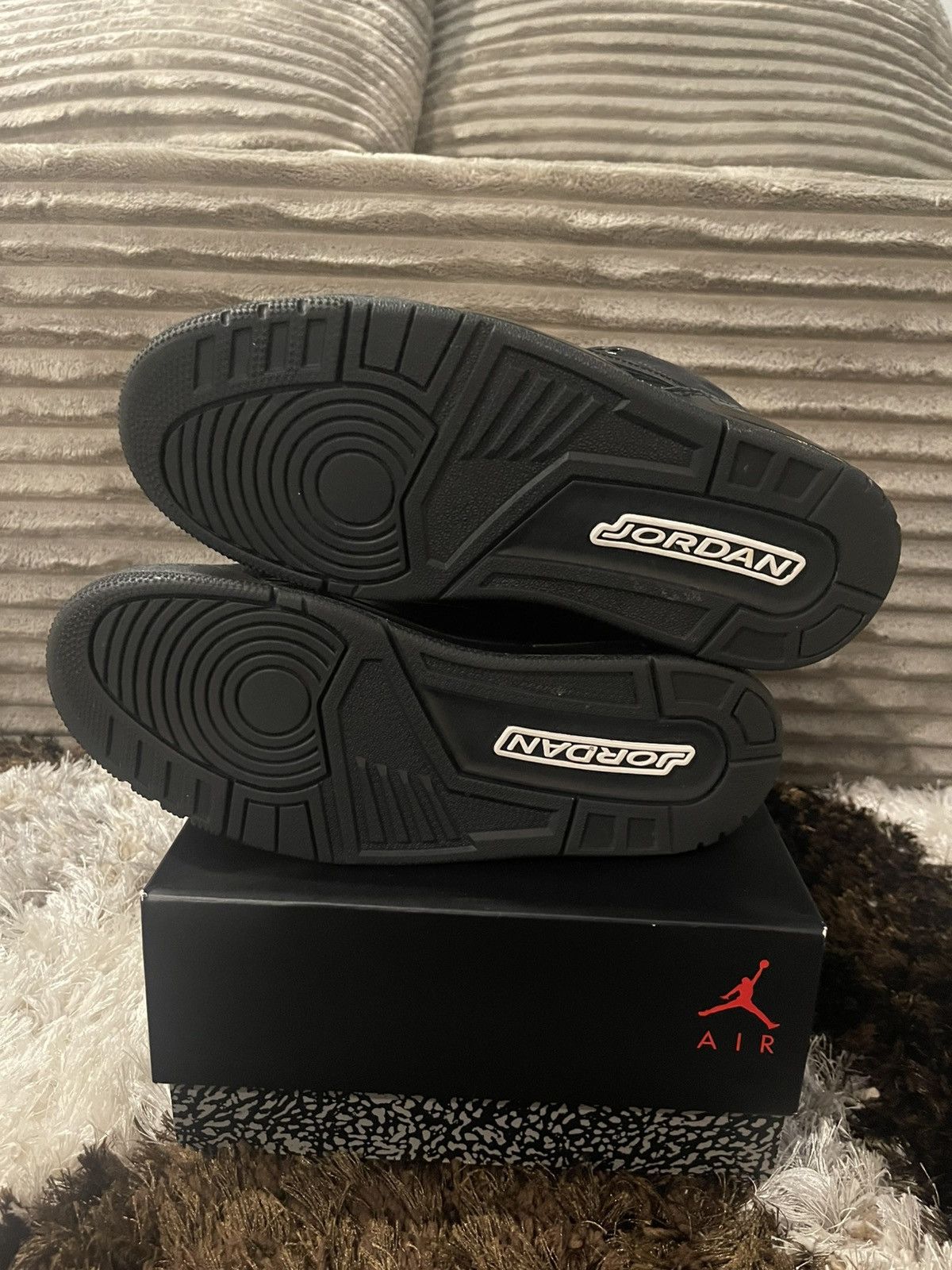Jordan Brand Black Cat 3s size 9 Size US 9 / EU 42 - 6 Thumbnail