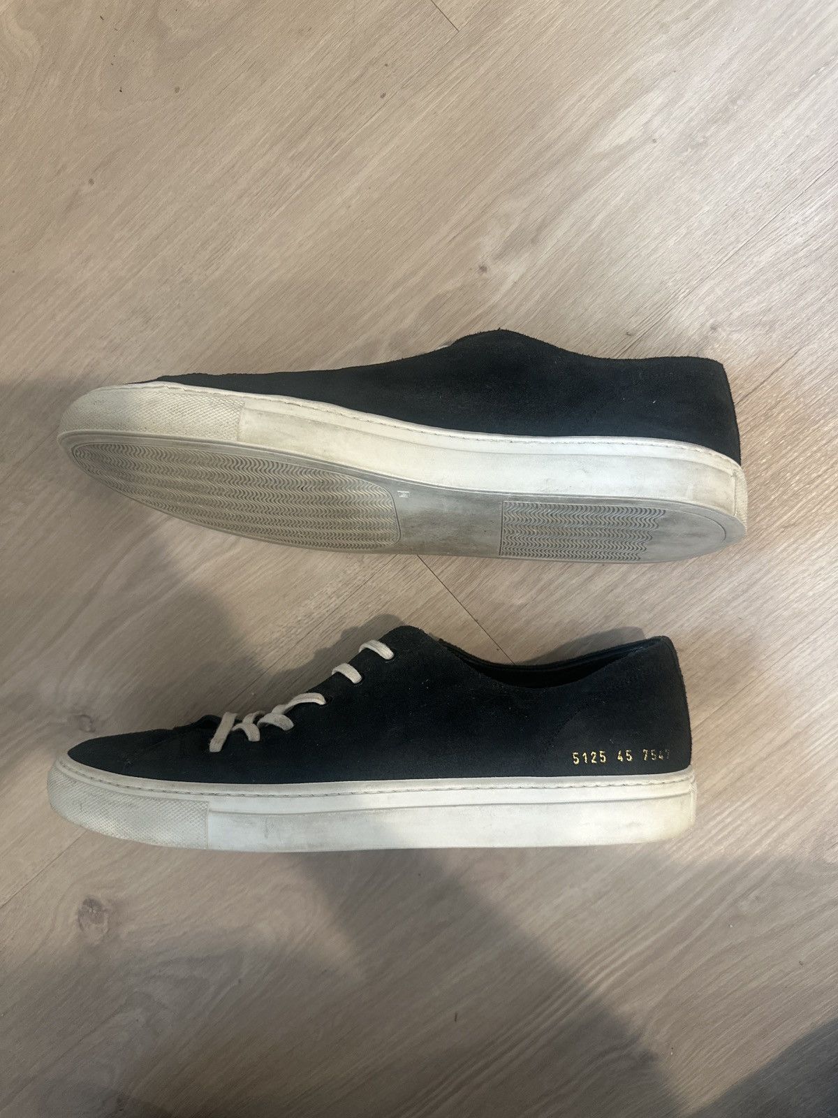 Common Projects Common Projects Achilles Low Suede Size US 12 / EU 45 - 4 Thumbnail