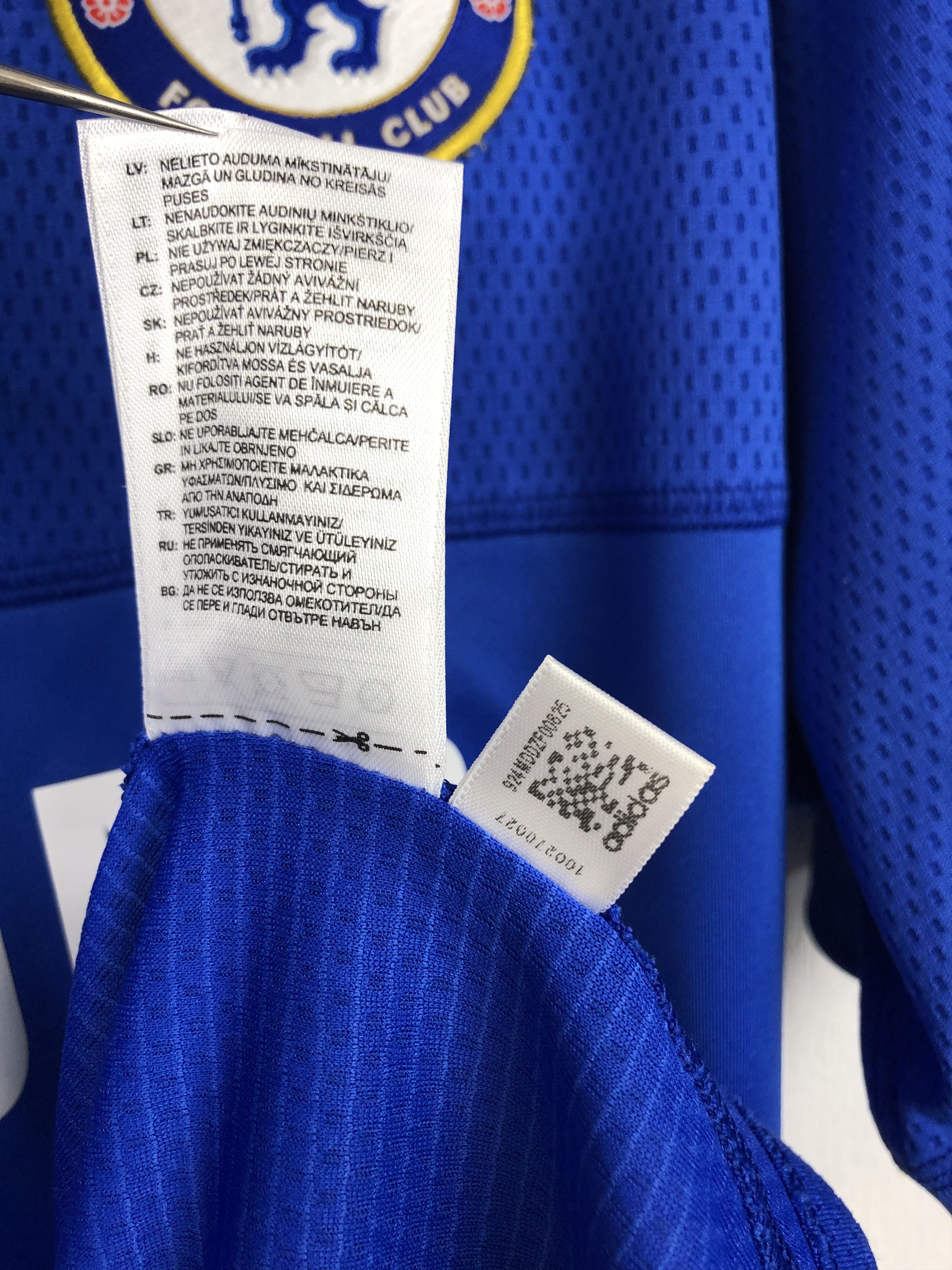 Adidas Chelsea Home football shirt 2009 Soccer Adidas Jersey Mens Size US L / EU 52-54 / 3 - 8 Thumbnail
