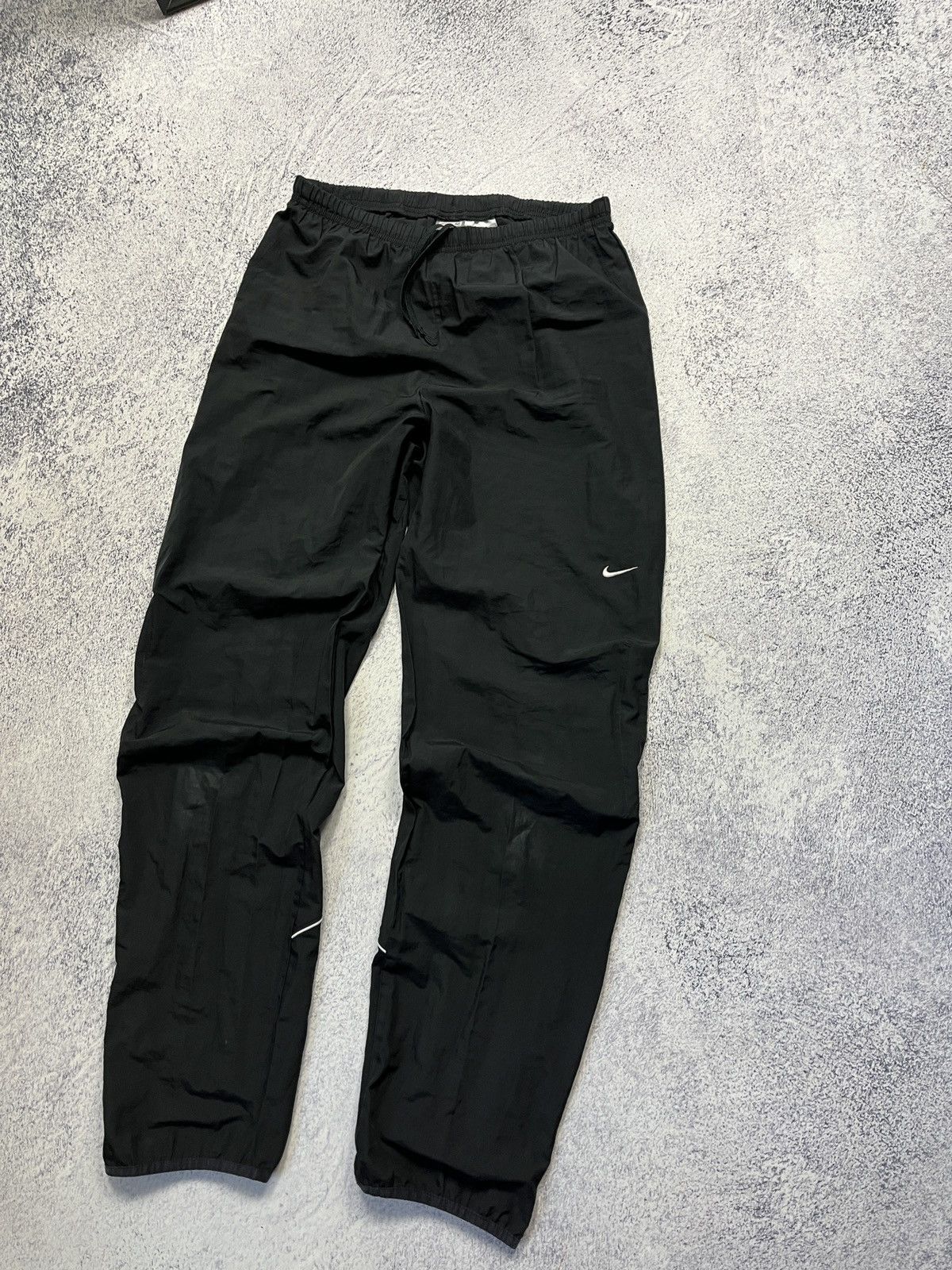 Nike × Vintage Vintage Nike Nylon Drill Track Pants Rare Size US 32 / EU 48 - 2 Thumbnail