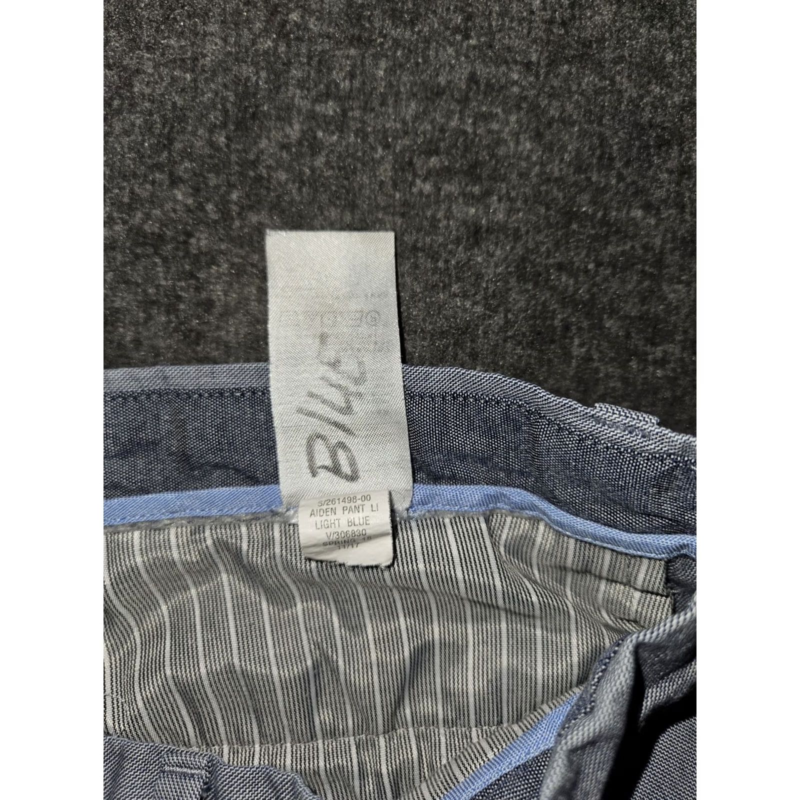 Banana Republic VINTAGE? Banana Republic Aiden Fit Pants Men's 32x34 Blue Mid Rise Slash Pocket Flat Front Chino Dress Business Casual Travel Workwear Size US 32 / EU 48 - 7 Thumbnail