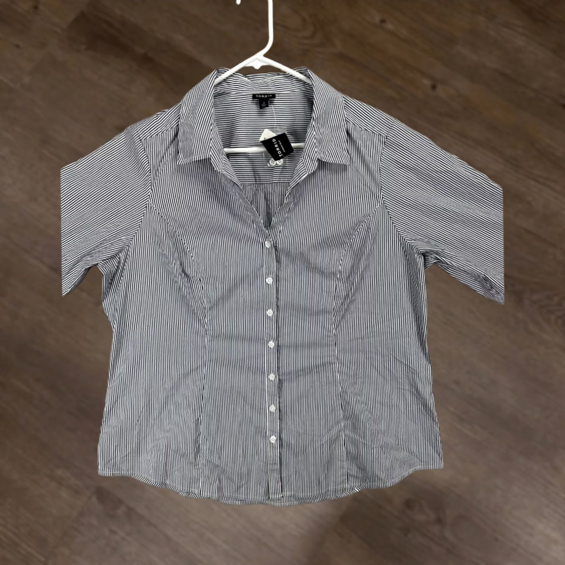 Torrid Torrid Shirt Womens 2 Button-Up Blue Striped Poplin Nylon Blend Ladies NEW Shirt Women XS-2? Size XS / US 0-2 / IT 36-38 - 1 Thumbnail