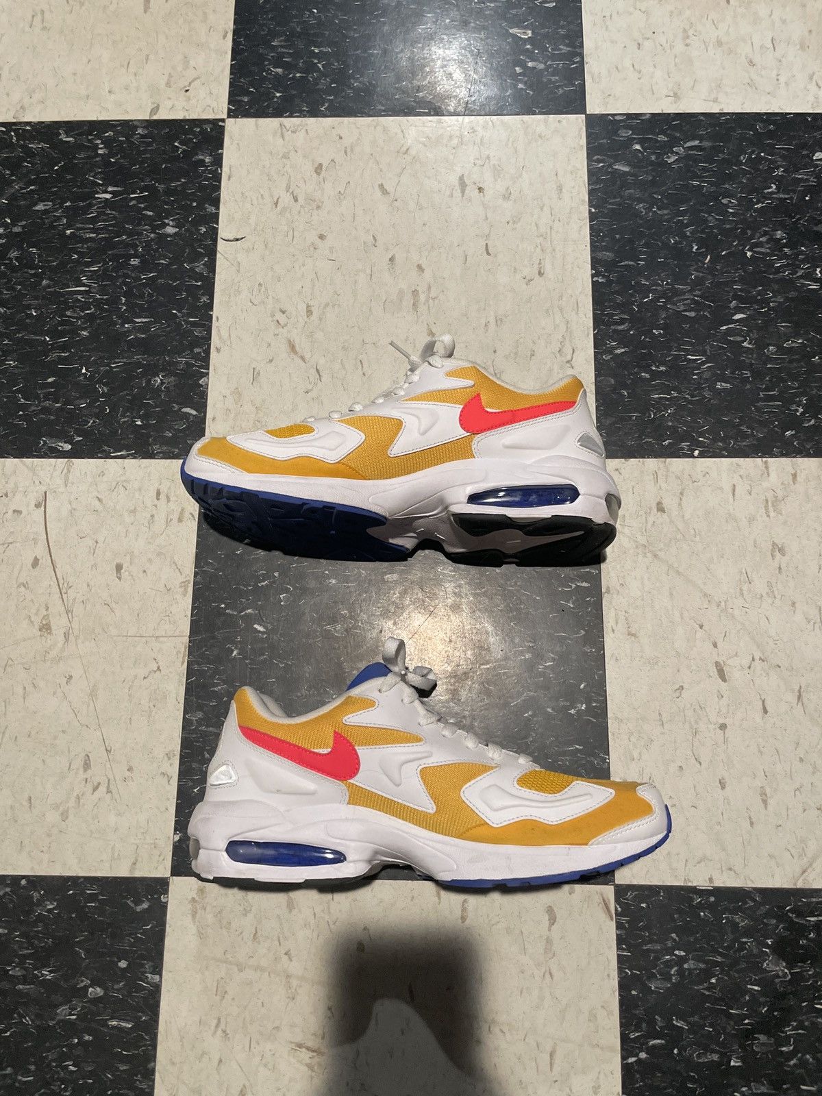 image of Nike Air Max 2 Light Shoes in White, Men's (Size 10.5)