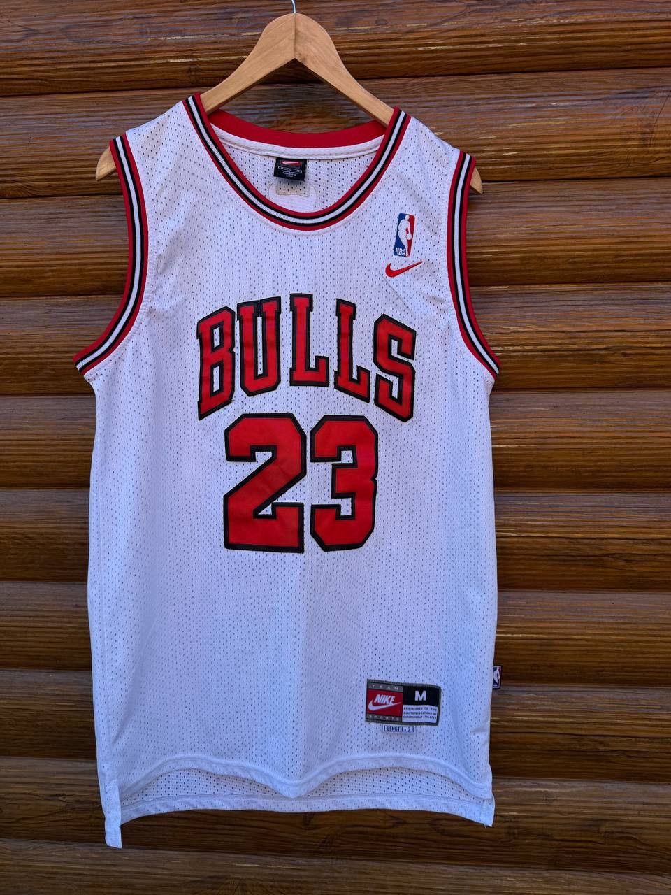 Nike Vintage Nike Basketball Chicago Bulls #23Jordan Jersey Size US M / EU 48-50 / 2 - 2 Thumbnail