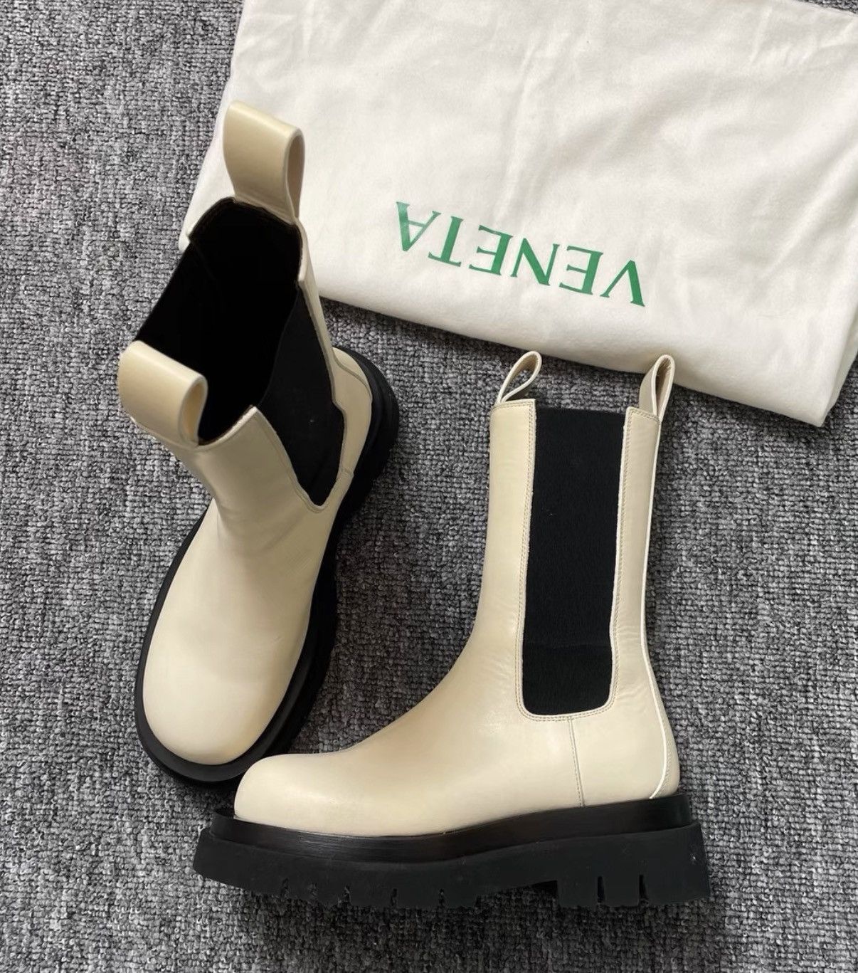 Bottega Veneta Bottega Veneta White Thick-Sole Cigarette Boots K12 Size US 6.5 / IT 36.5 - 1 Thumbnail