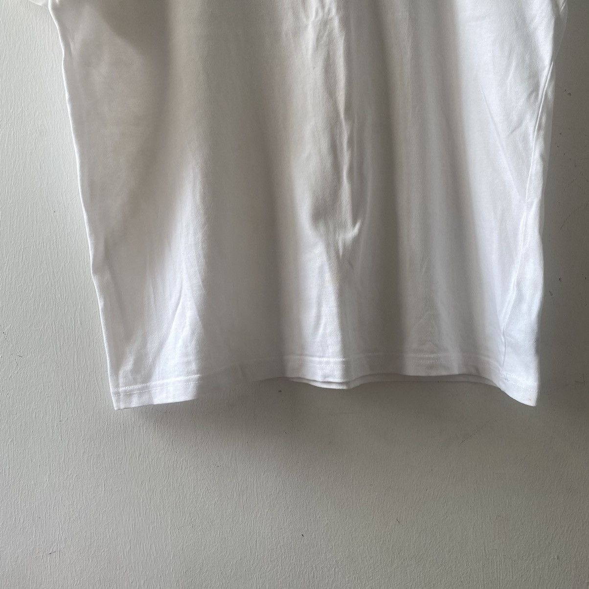 Designer Christian Dior x Made In Italy Tshirt With Embroidery Logo Size US L / EU 52-54 / 3 - 2 Thumbnail