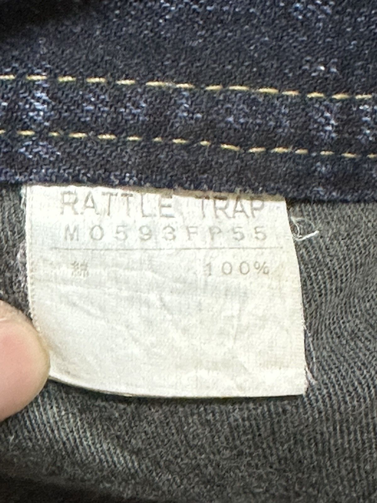 Japanese Brand Vintage Distressed Rattle Trap Faded Wash Baggy Style Size US 29 - 10 Thumbnail