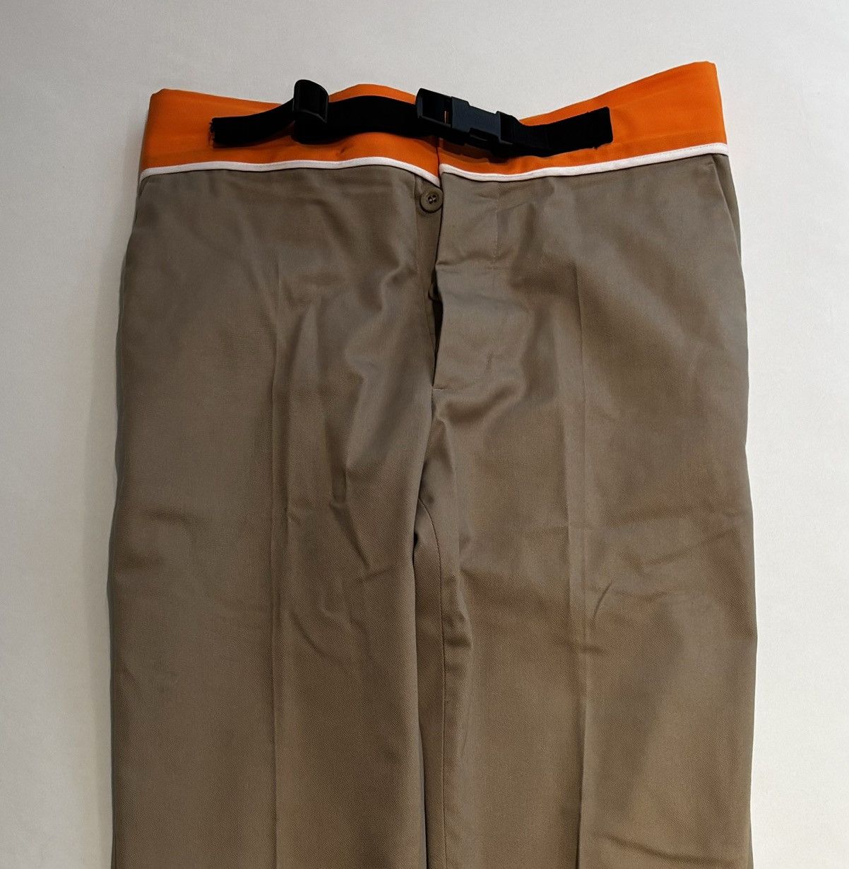 Maison Margiela Maison Margiela SS19 orange belt chino pants Size US 32 / EU 48 - 1 Thumbnail