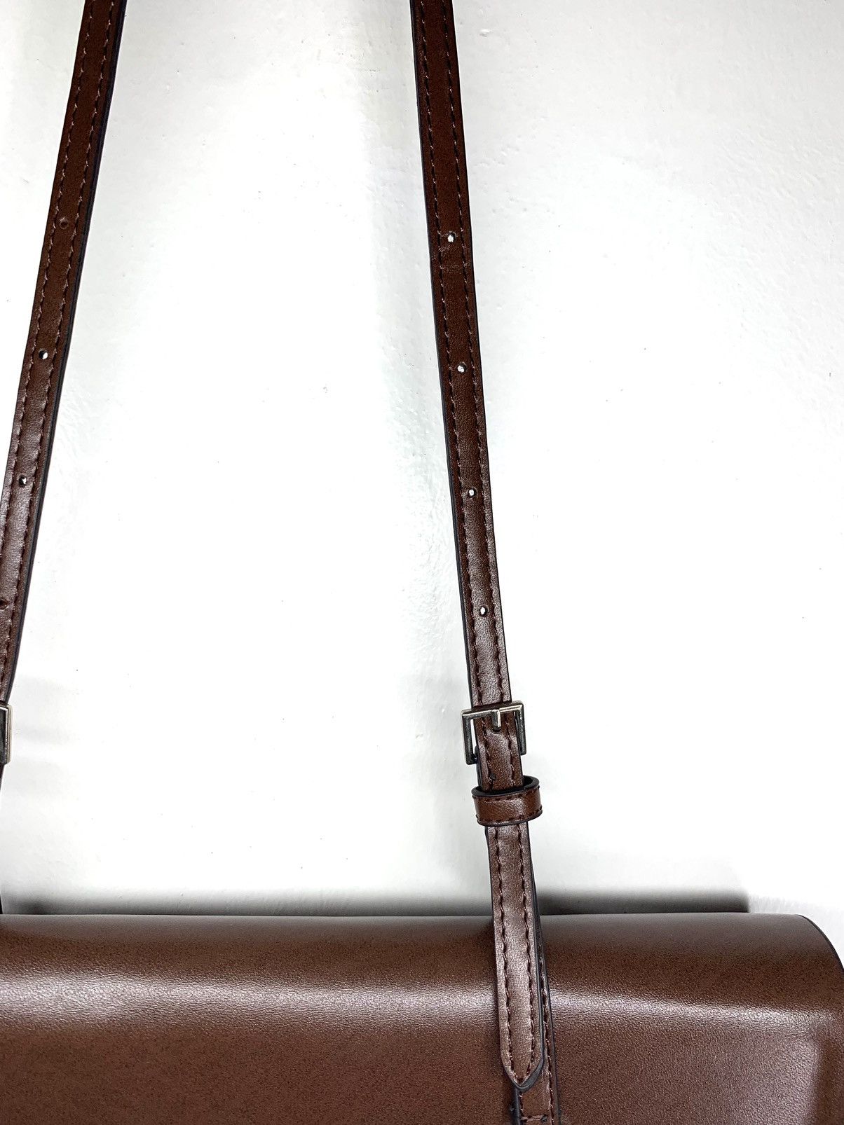 Designer Charles & Keith Brown Single Handle Shoulder Bag Size ONE SIZE - 3 Thumbnail