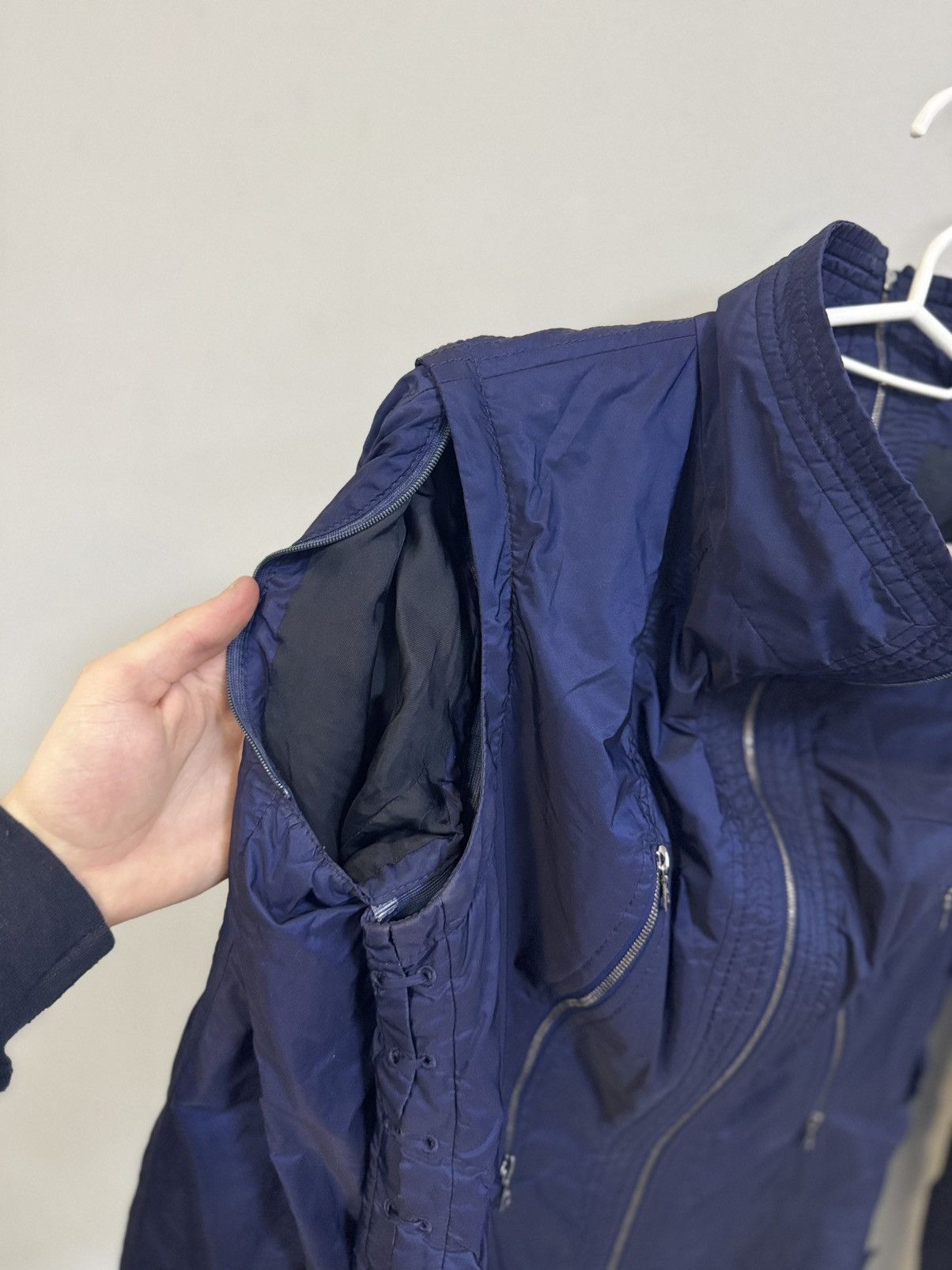 Hugo Boss Hugo Boss Nylon Jacket Hype Streetwear Size S / US 4 / IT 40 - 11 Thumbnail