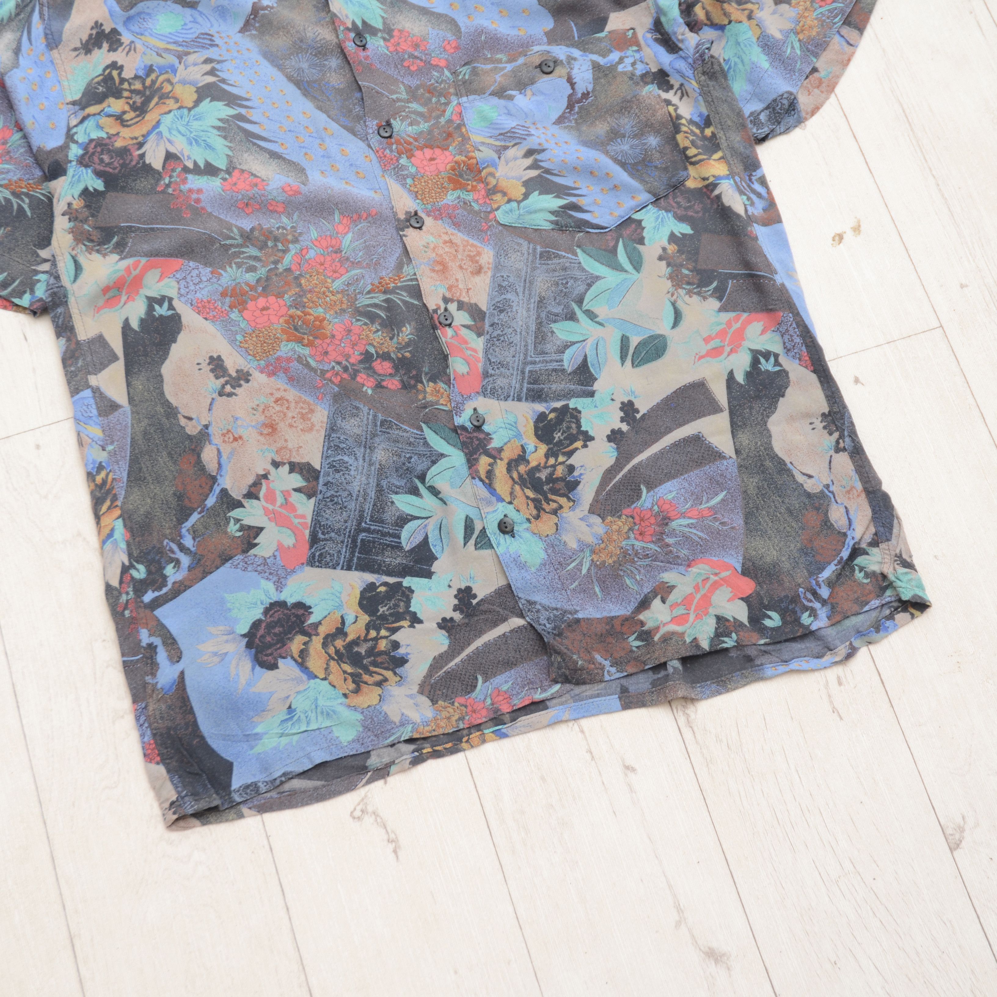 Vintage Vintage Hatico Hawaii Shirt L Viscose Abstract Floral Size US L / EU 52-54 / 3 - 4 Thumbnail