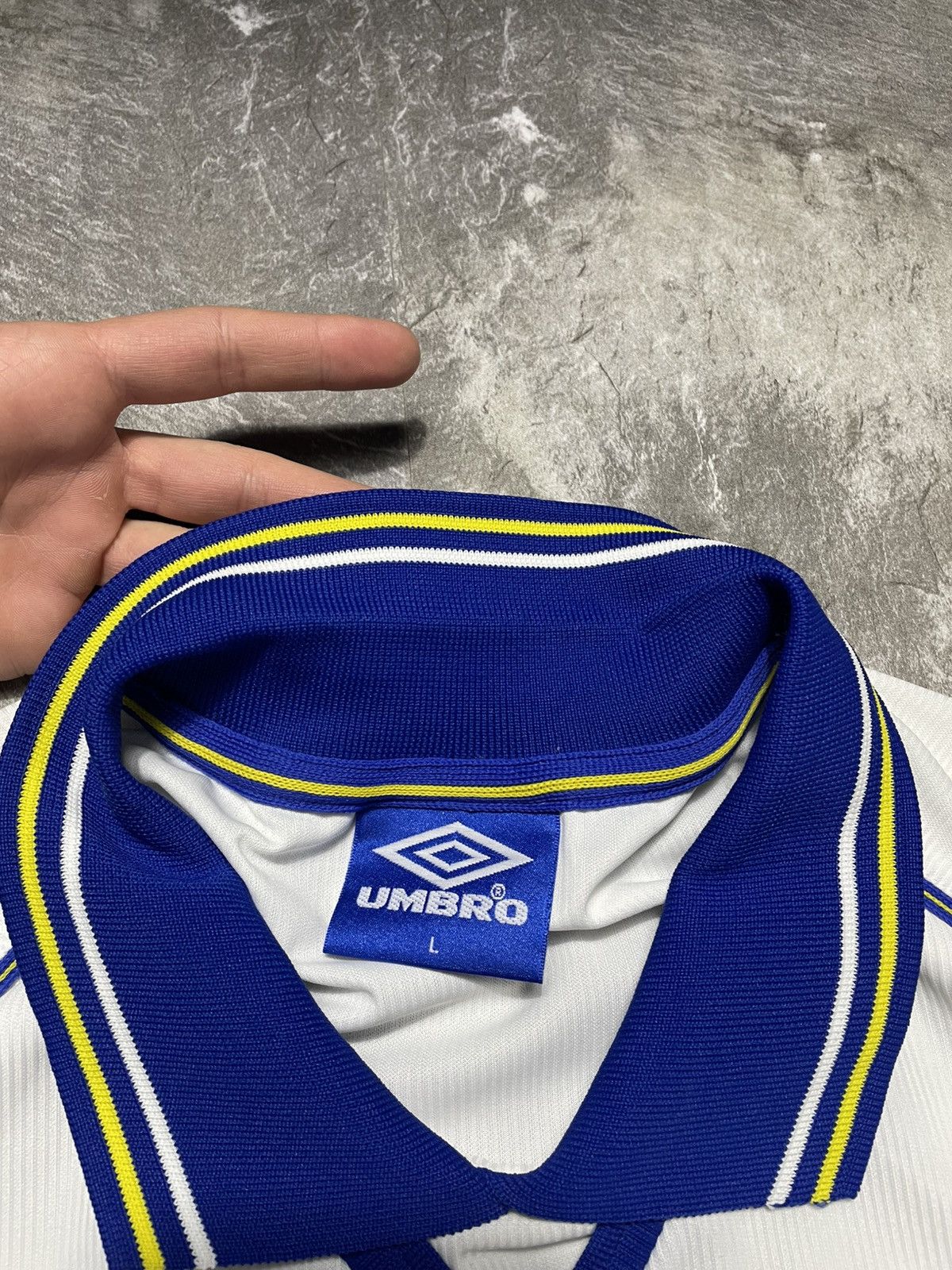 Umbro vintage umbro chelsea vintage 1998 2000 soccer jersea shirt Size US L / EU 52-54 / 3 - 6 Thumbnail